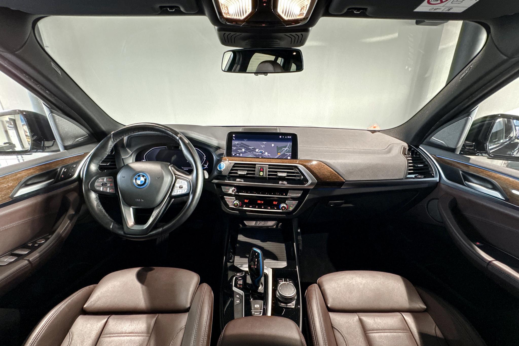 Foto van BMW Ix3