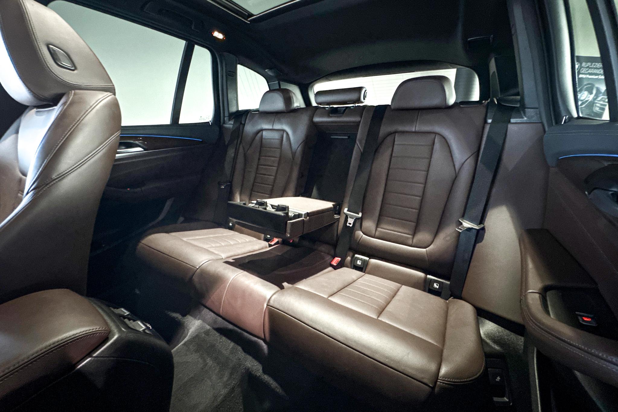 Foto van BMW Ix3