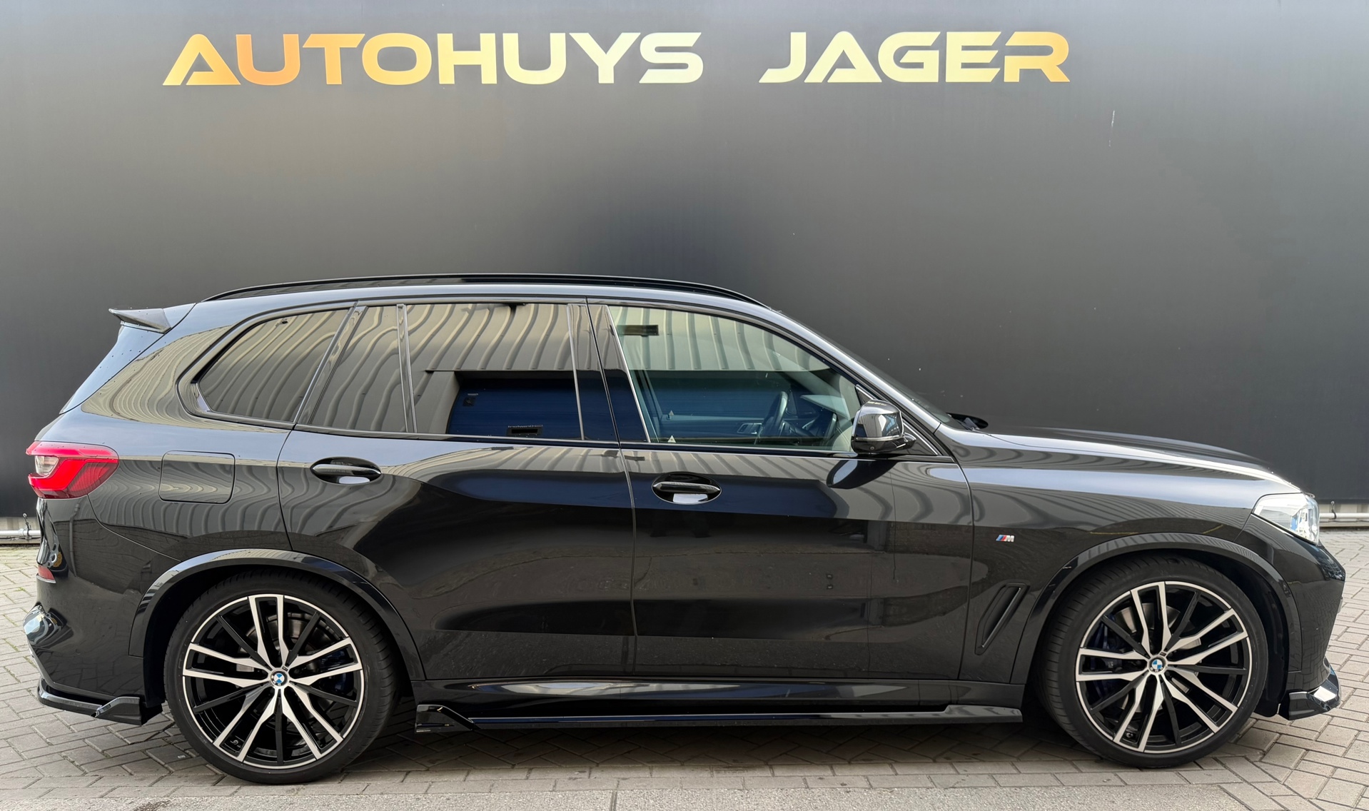 Foto van BMW X5 Xdrive40i
