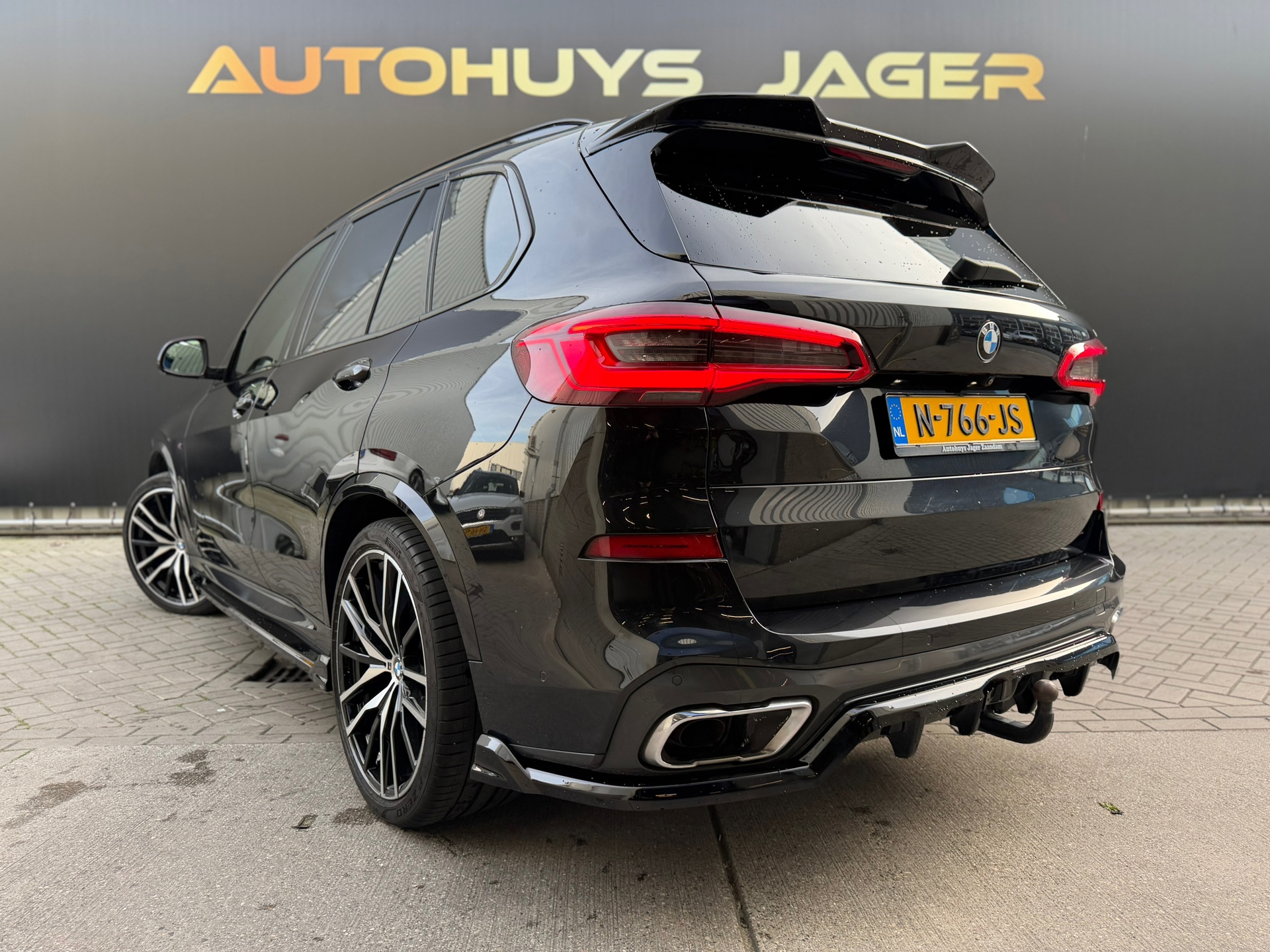 Foto van BMW X5 Xdrive40i