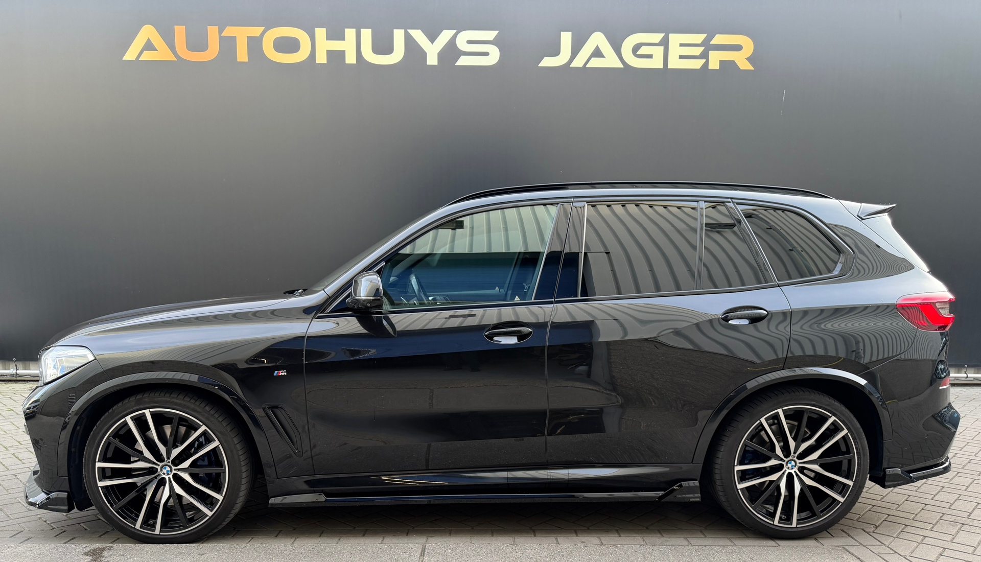 Foto van BMW X5 Xdrive40i