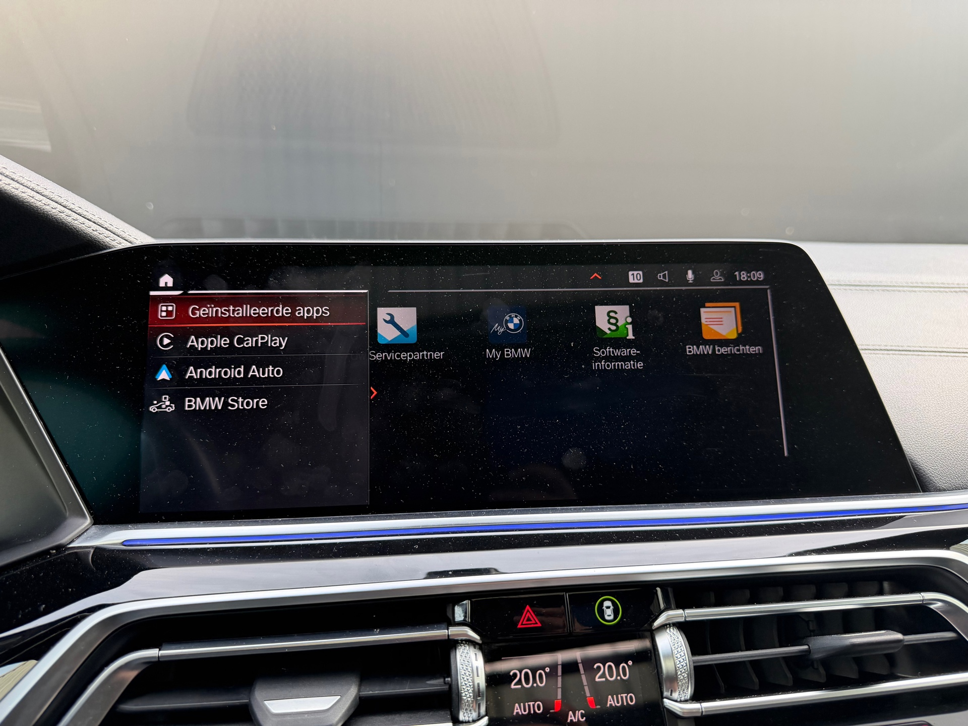 Foto van BMW X5 Xdrive40i