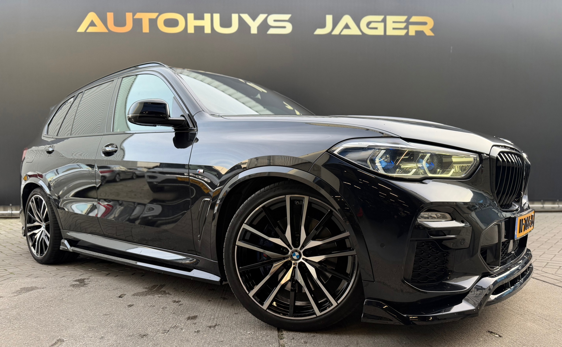 Foto van BMW X5 Xdrive40i