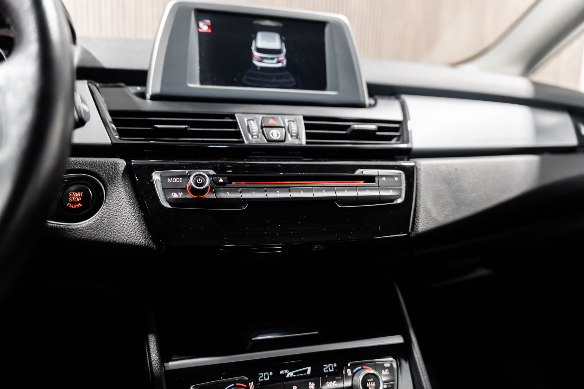 Foto van BMW 220i Active Tourer