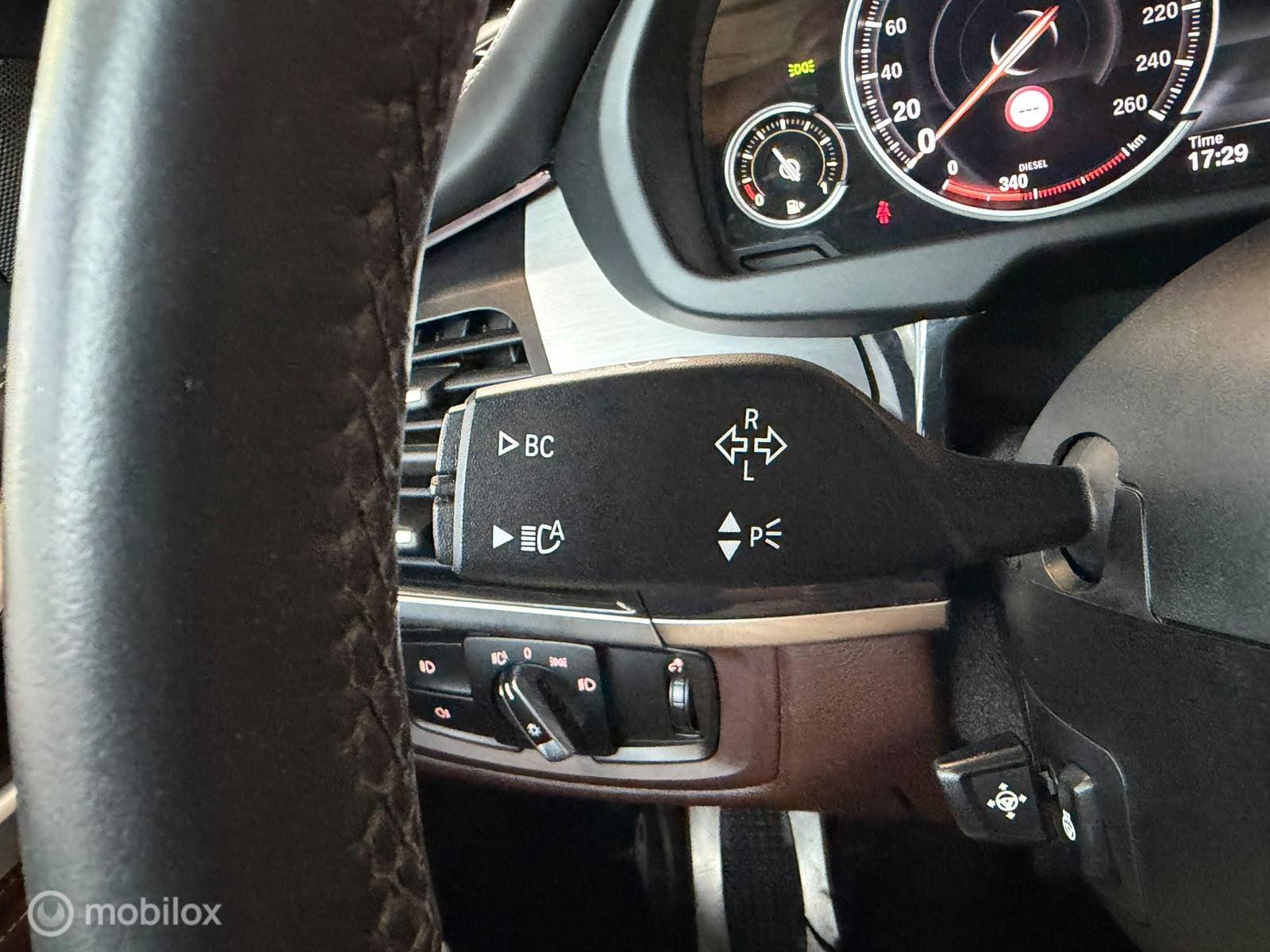 Foto van BMW X5 Xdrive40d