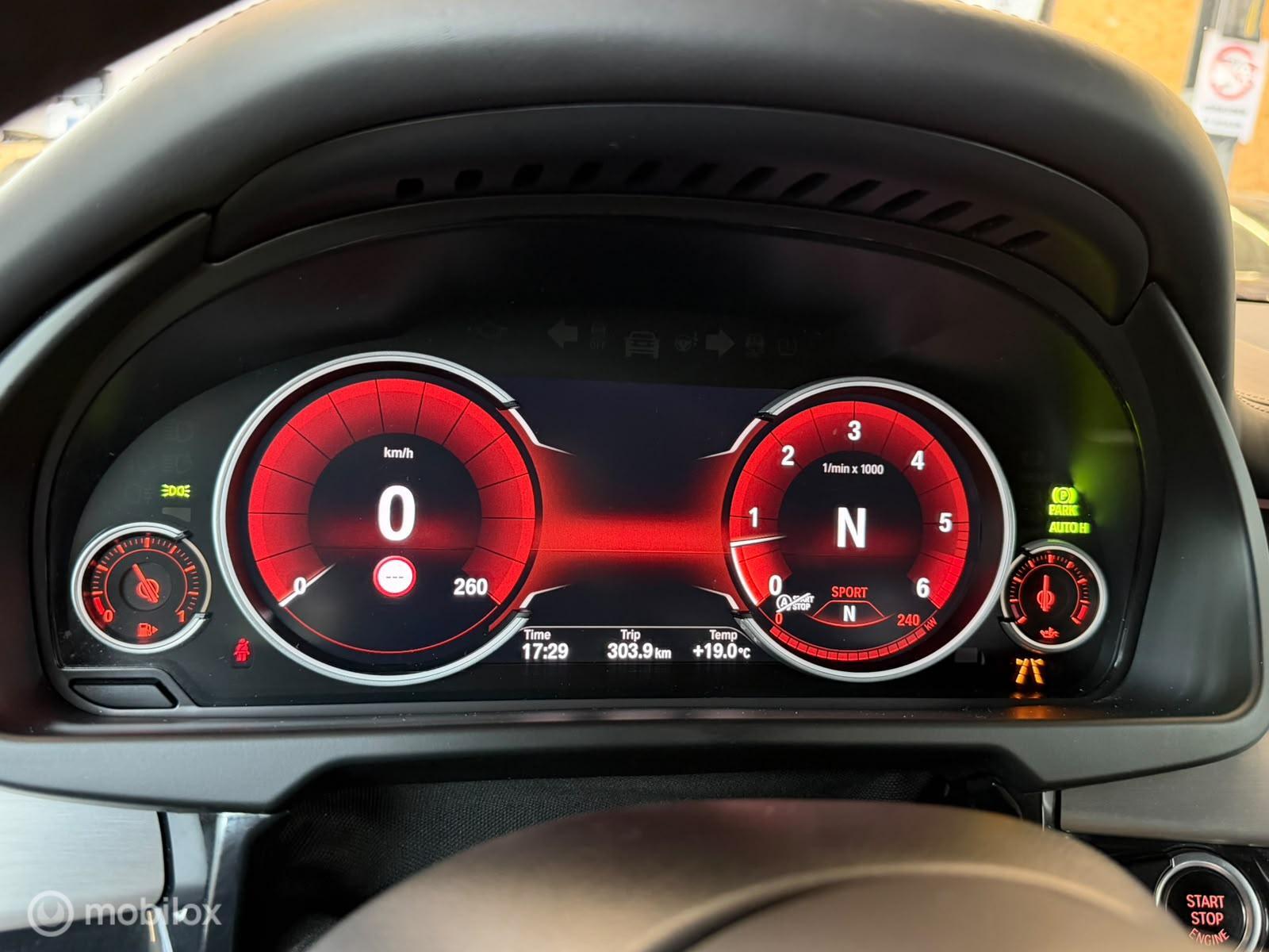 Foto van BMW X5 Xdrive40d