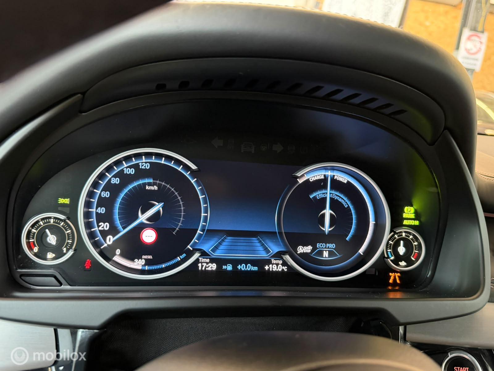 Foto van BMW X5 Xdrive40d