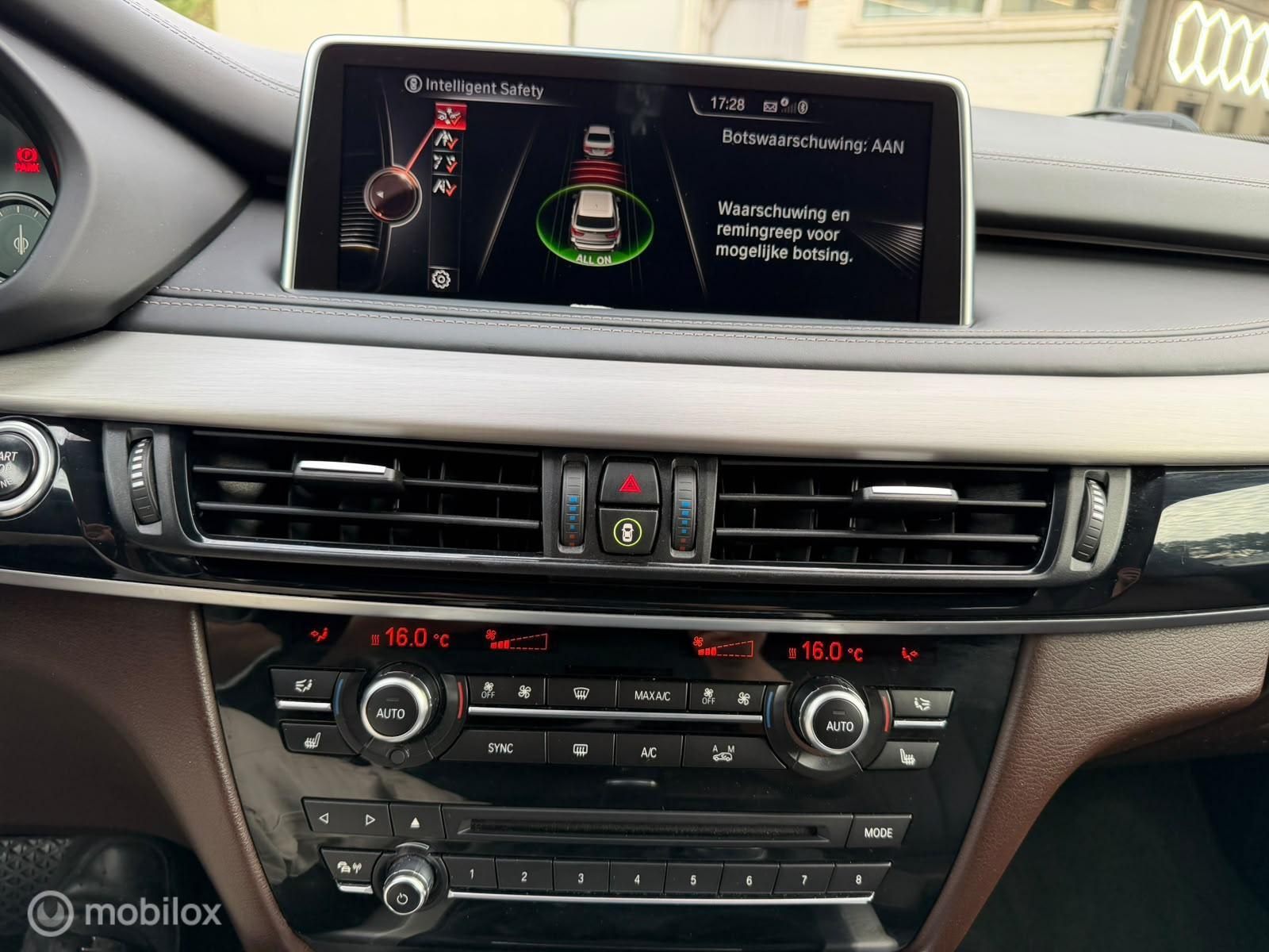 Foto van BMW X5 Xdrive40d