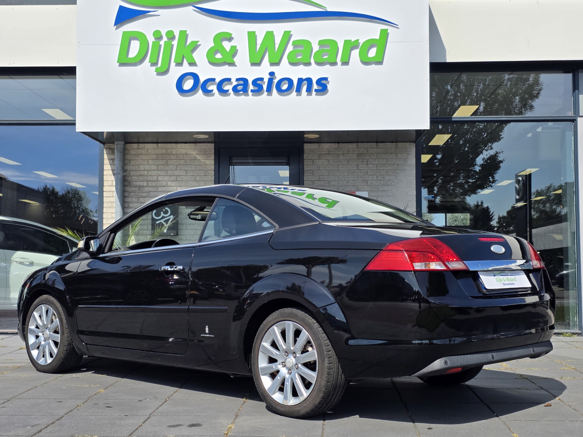 Foto van Ford Focus Coupé-cabriolet
