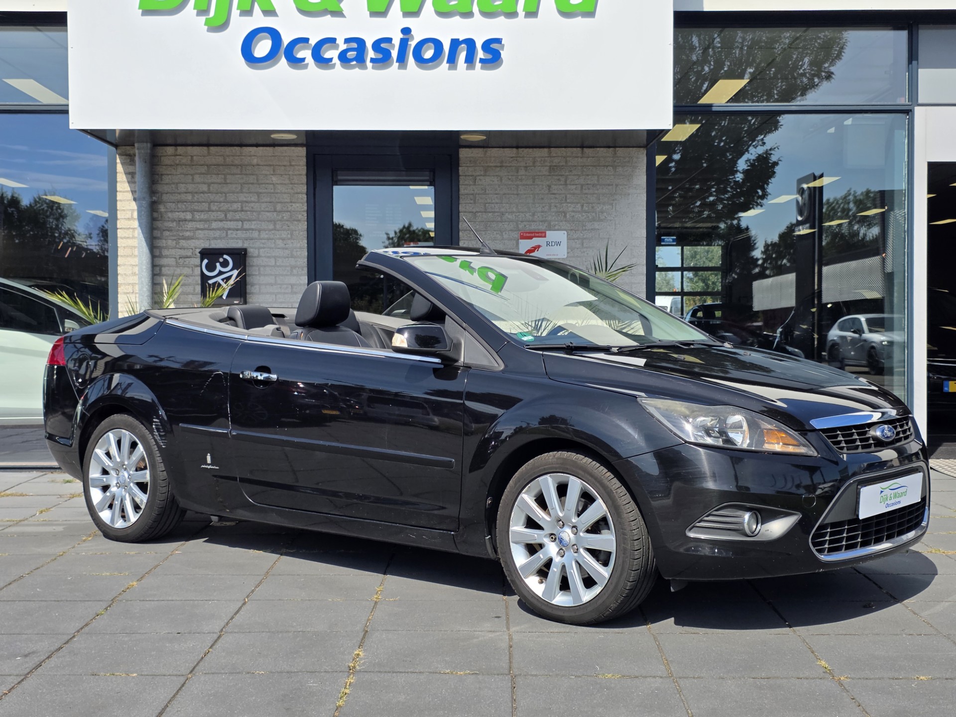 Foto van Ford Focus Coupé-cabriolet