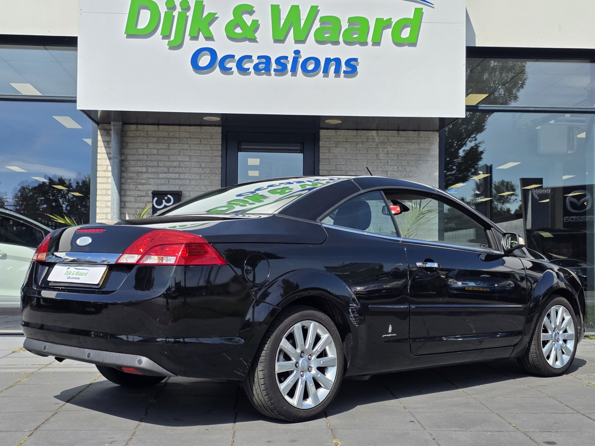 Foto van Ford Focus Coupé-cabriolet