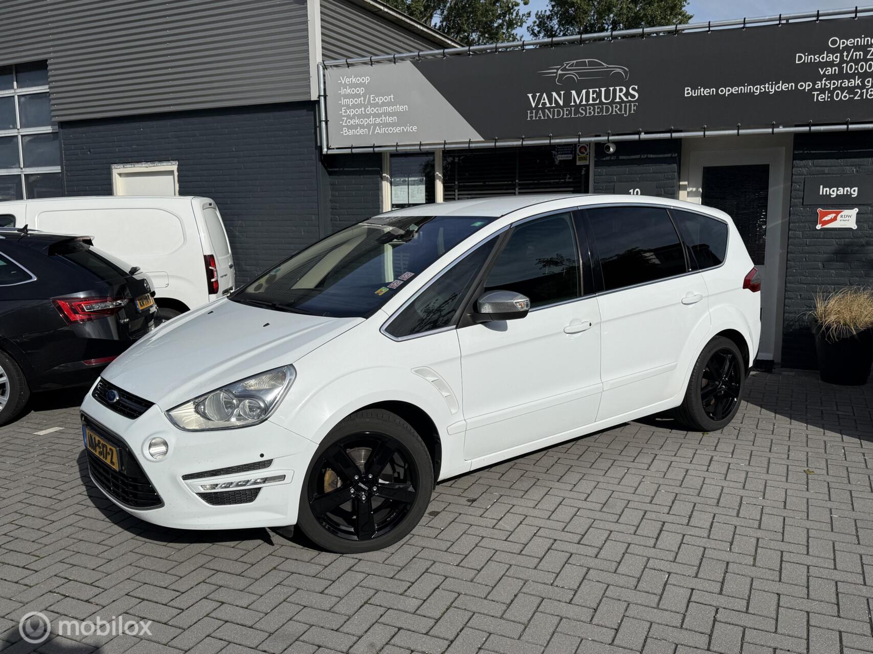 Foto van Ford S-max