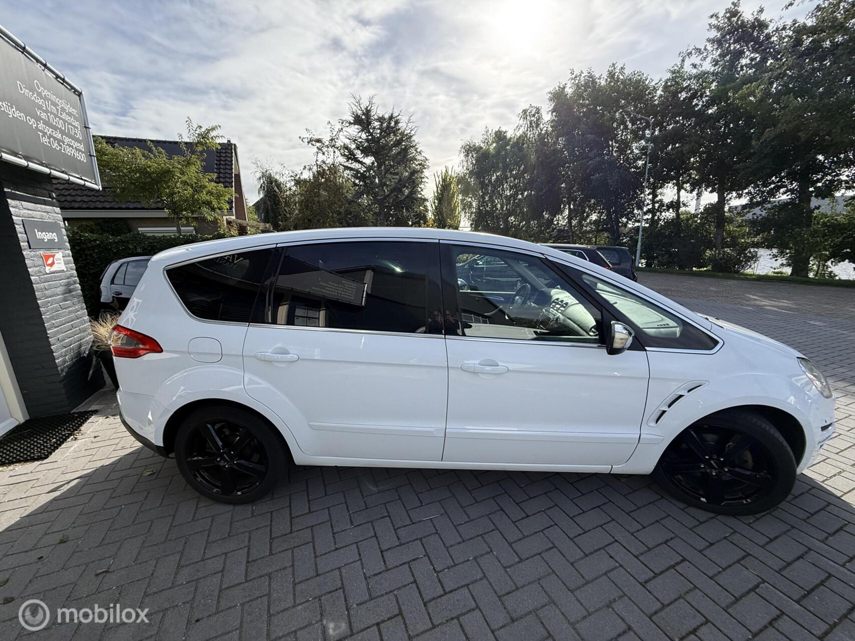 Foto van Ford S-max