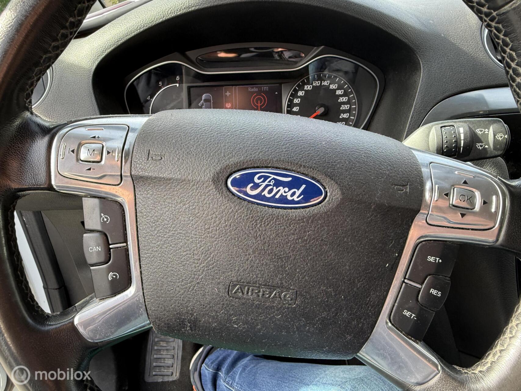 Foto van Ford S-max