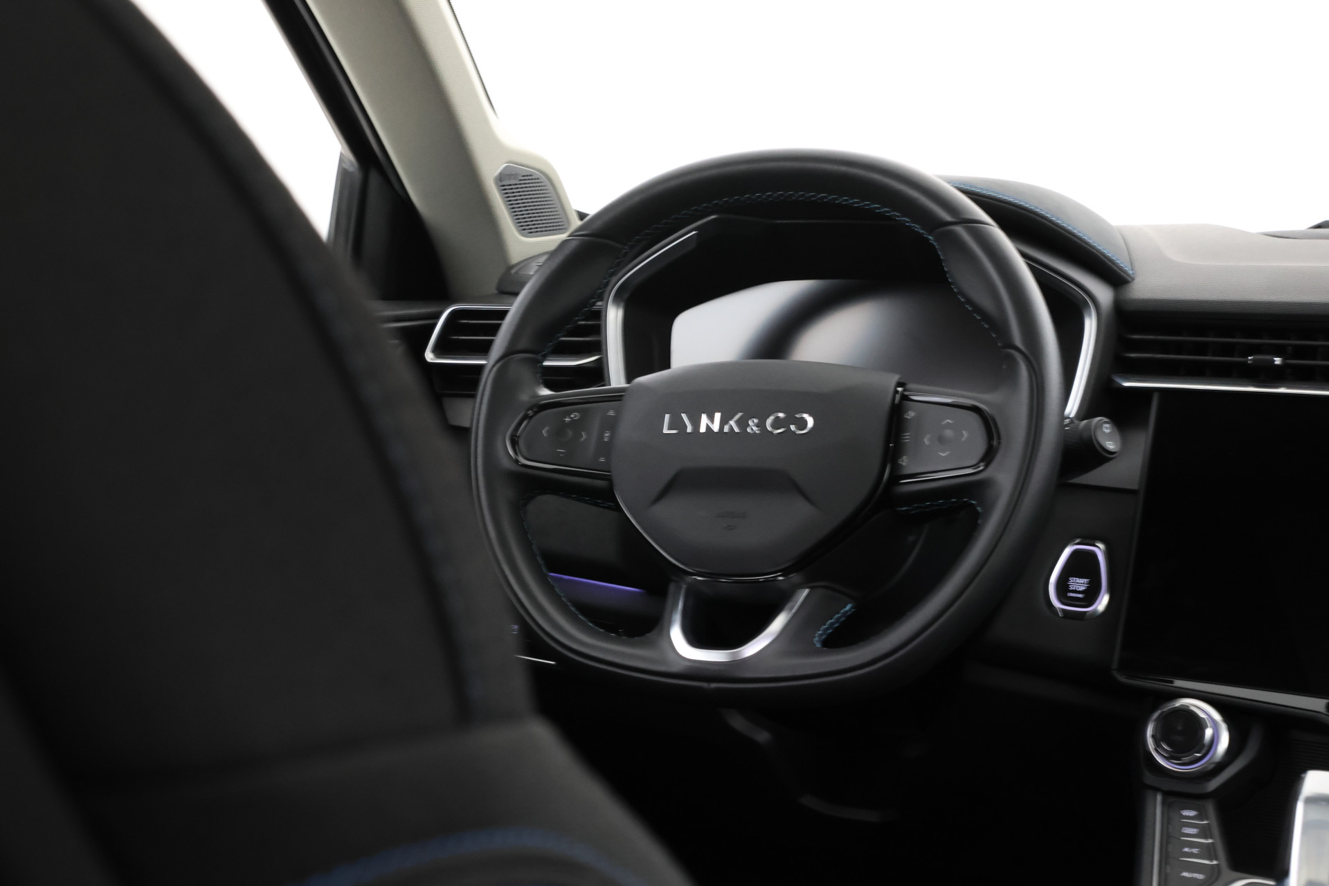 Foto van Lynk&co LYNK & Co 01