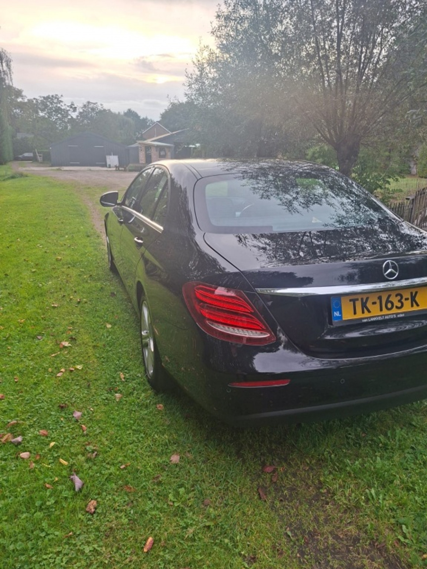 Foto van Mercedes-Benz E 350 D