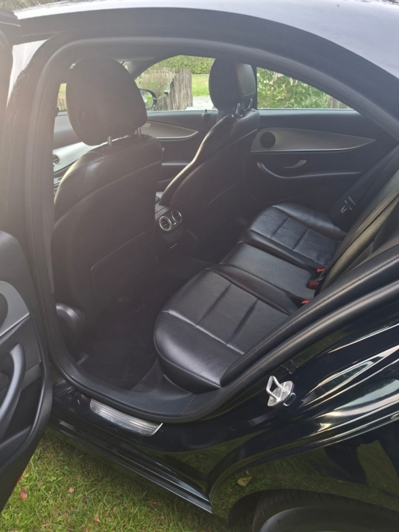 Foto van Mercedes-Benz E 350 D