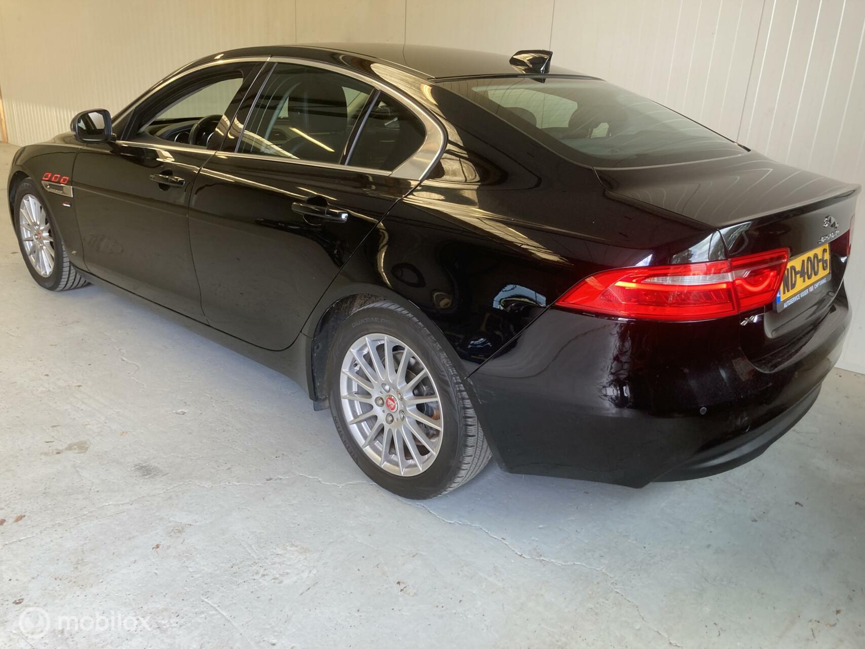 Foto van Jaguar Xe