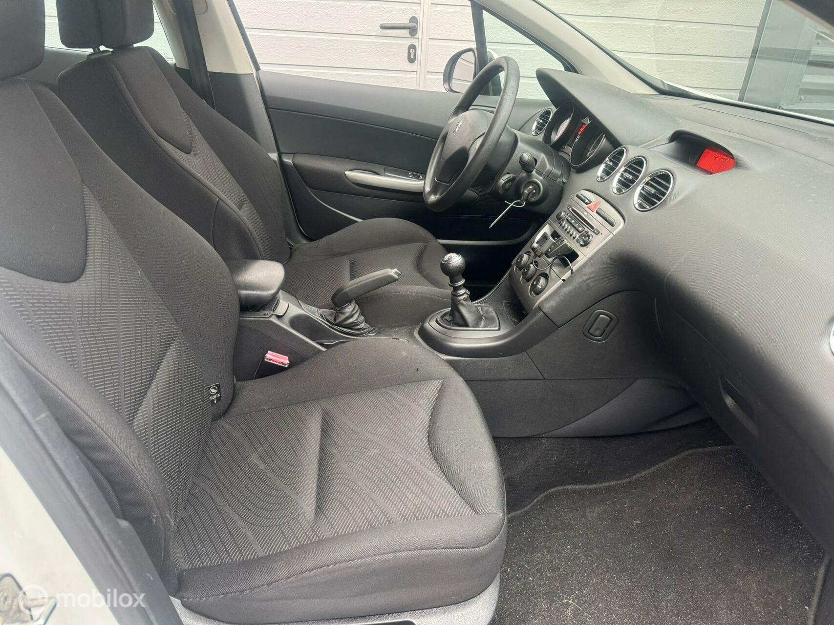 Foto van Peugeot 308 SW