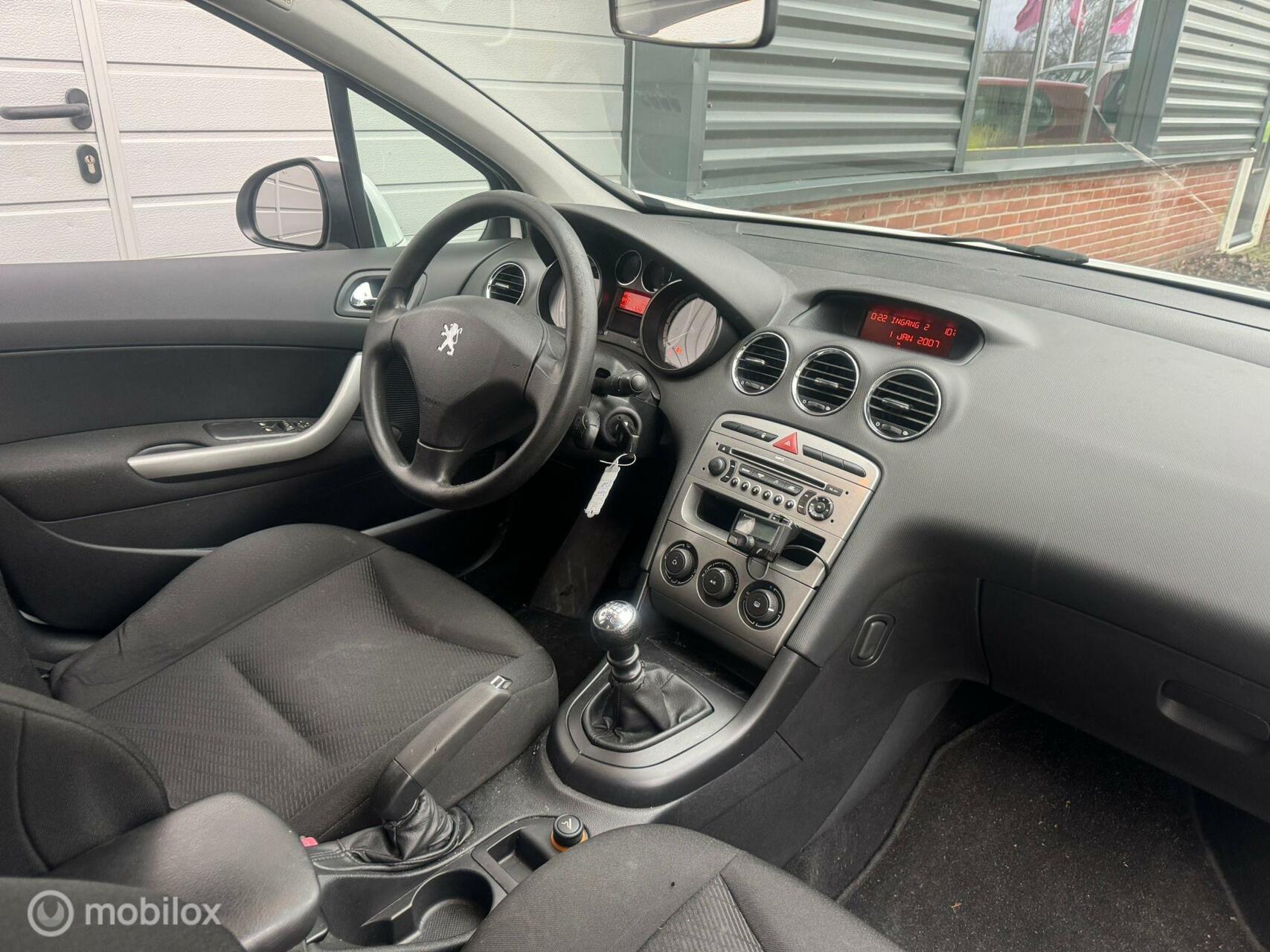 Foto van Peugeot 308 SW