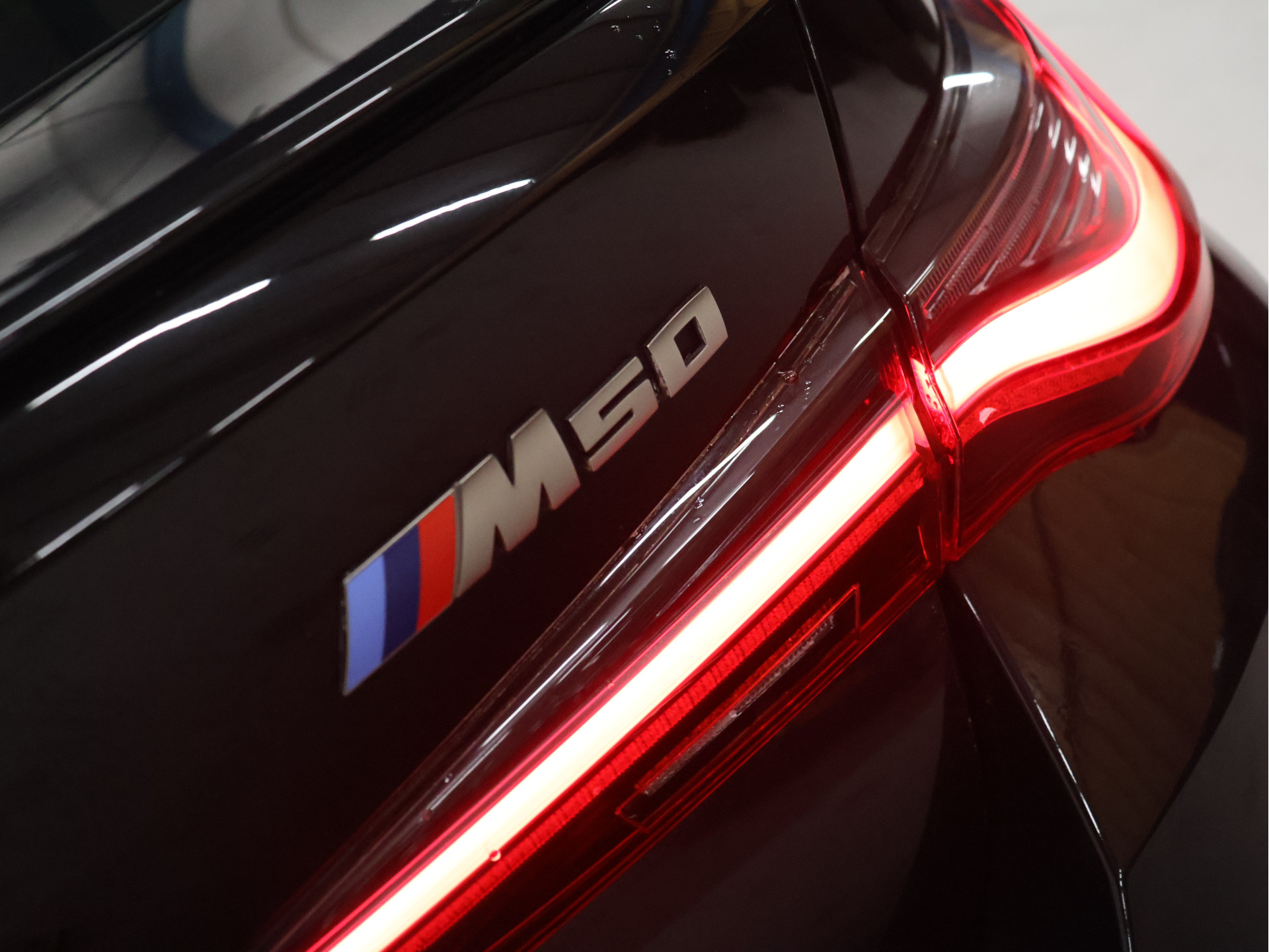 Foto van BMW I4 M50
