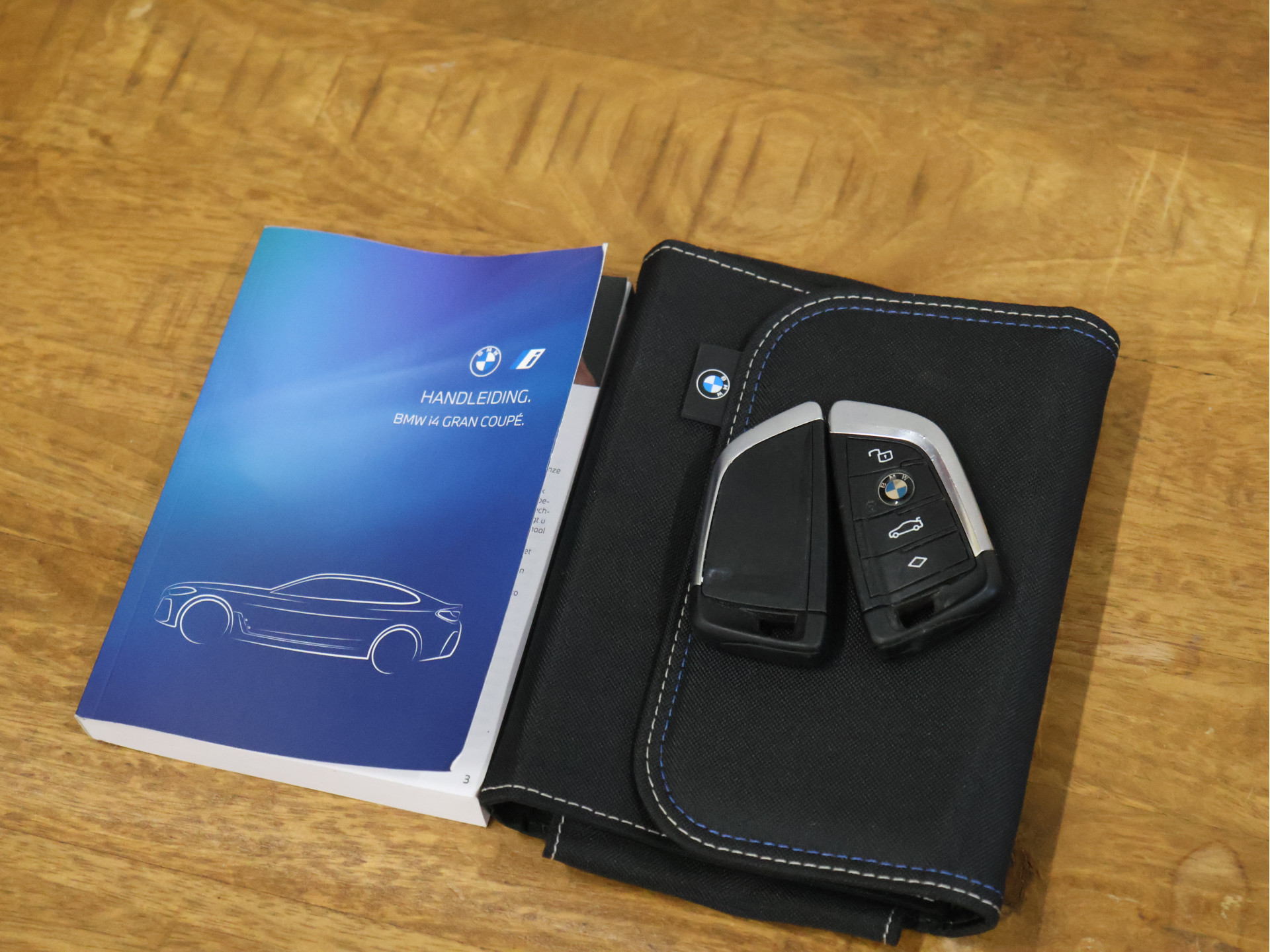 Foto van BMW I4 M50