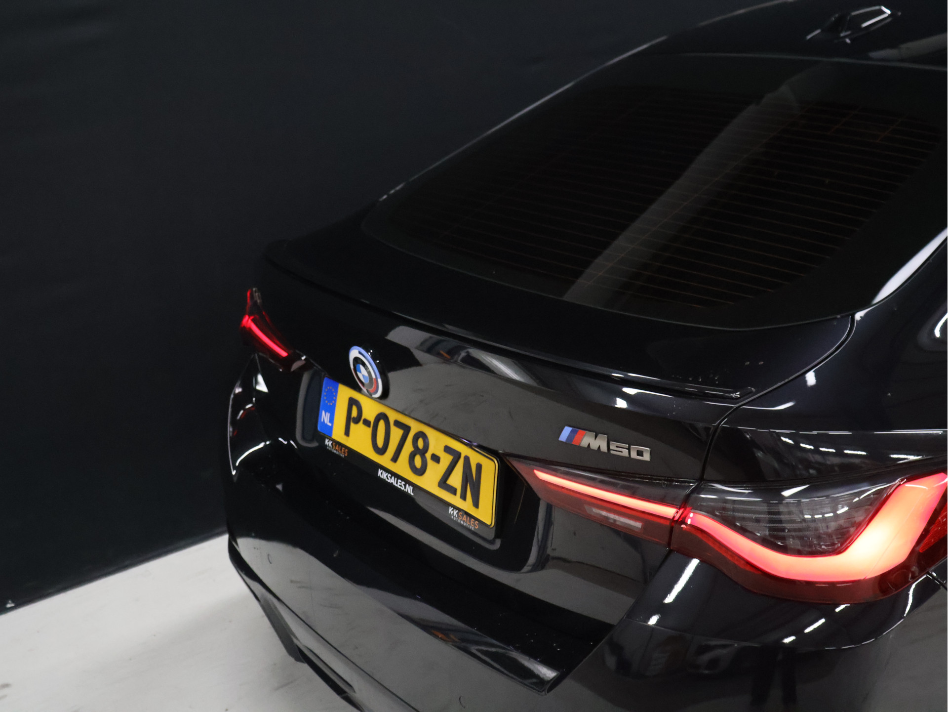 Foto van BMW I4 M50