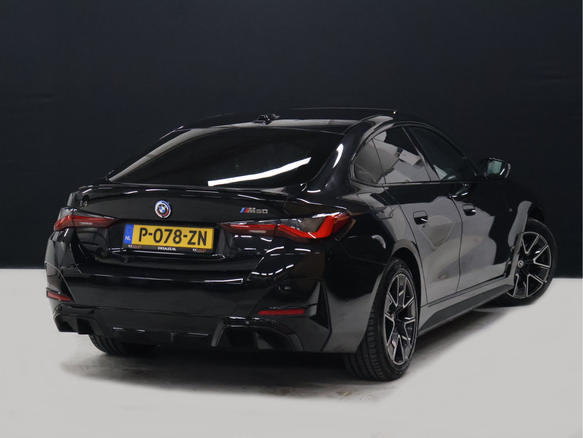 Foto van BMW I4 M50