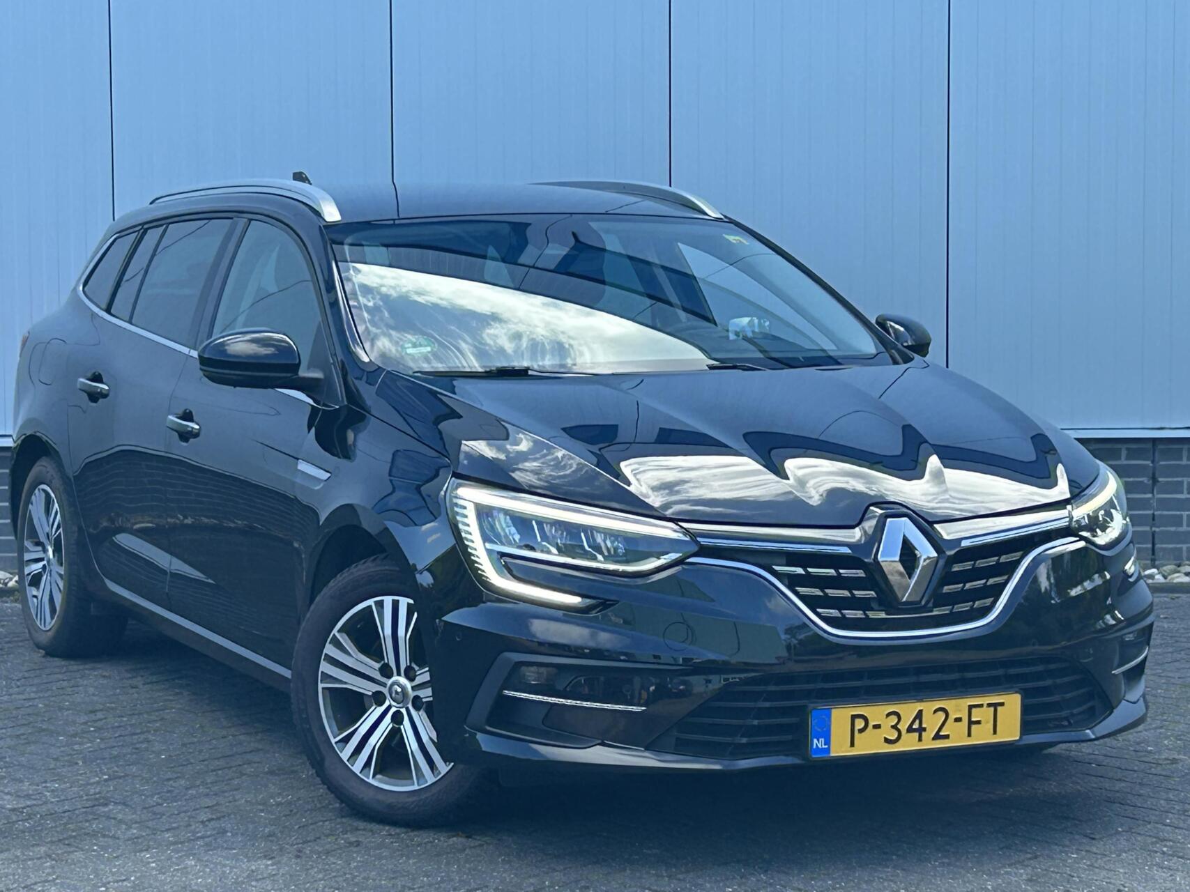 Foto van Renault Megane E-tech Plug-in Hybrid
