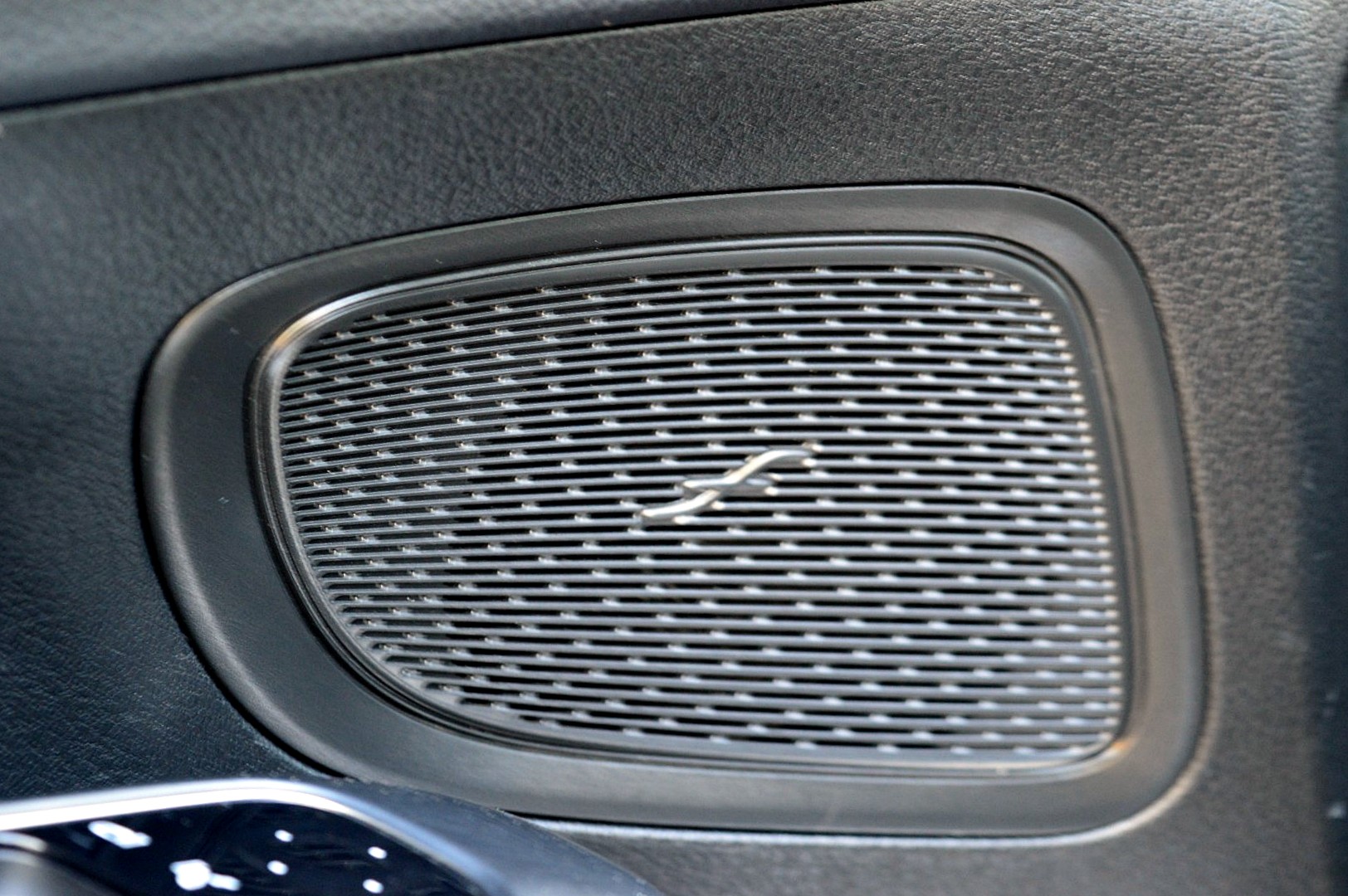 Foto van Mercedes-Benz C 300 E