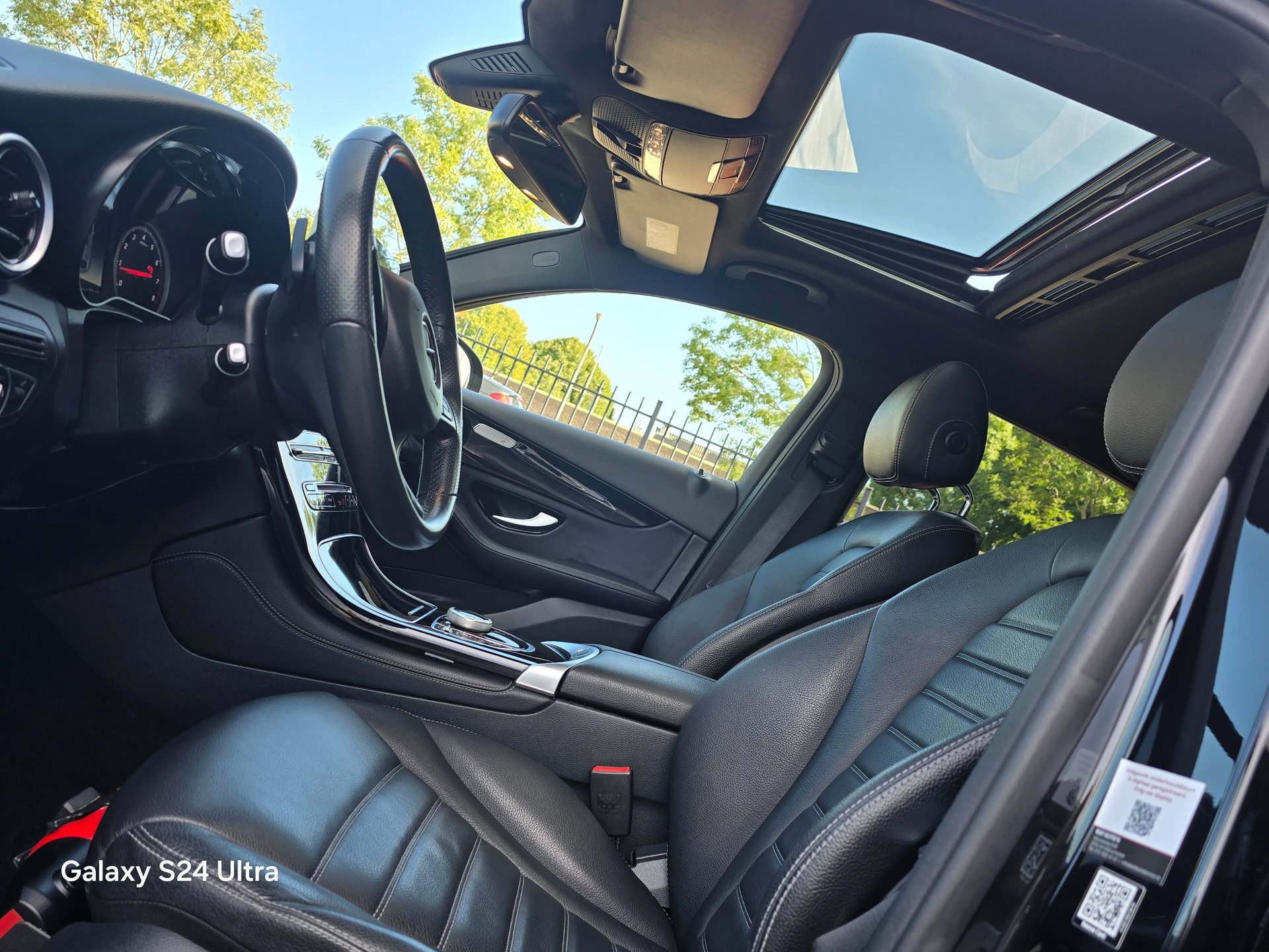 Foto van Mercedes-Benz GLC 350 E 4Matic