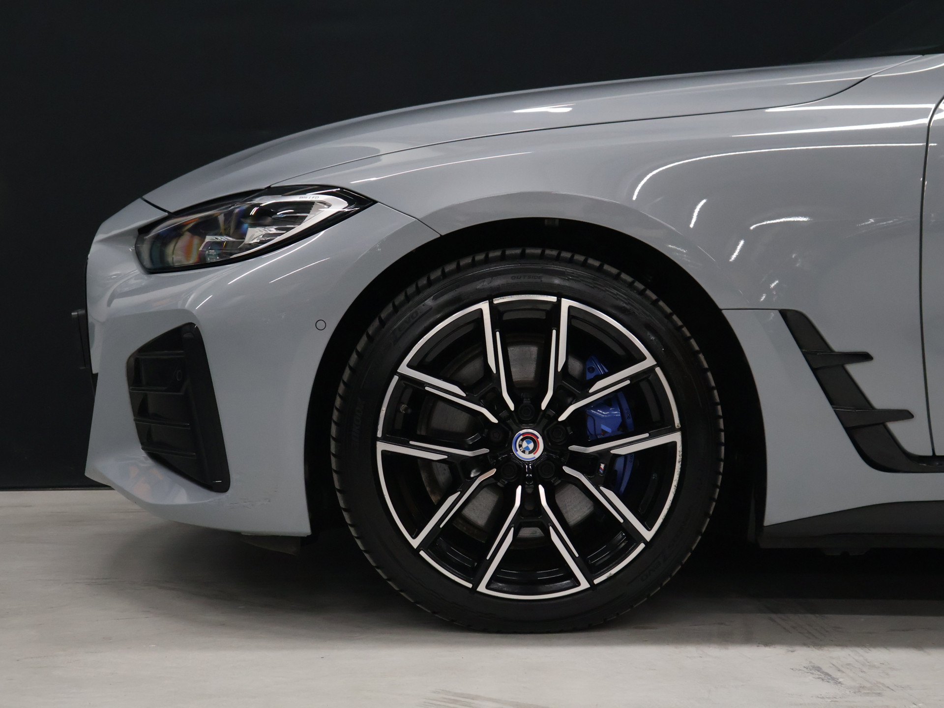 Foto van BMW I4 M50