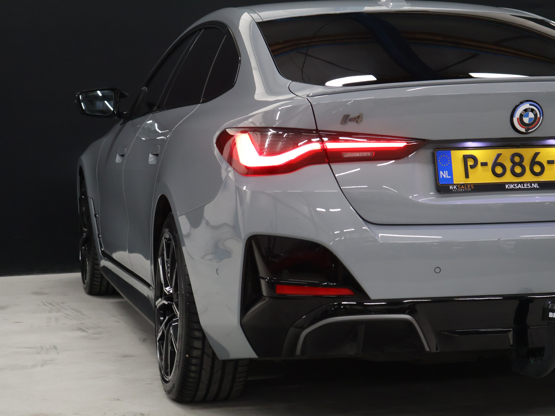 Foto van BMW I4 M50