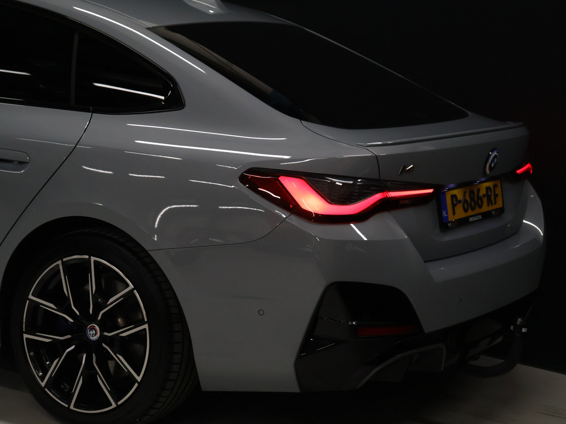 Foto van BMW I4 M50