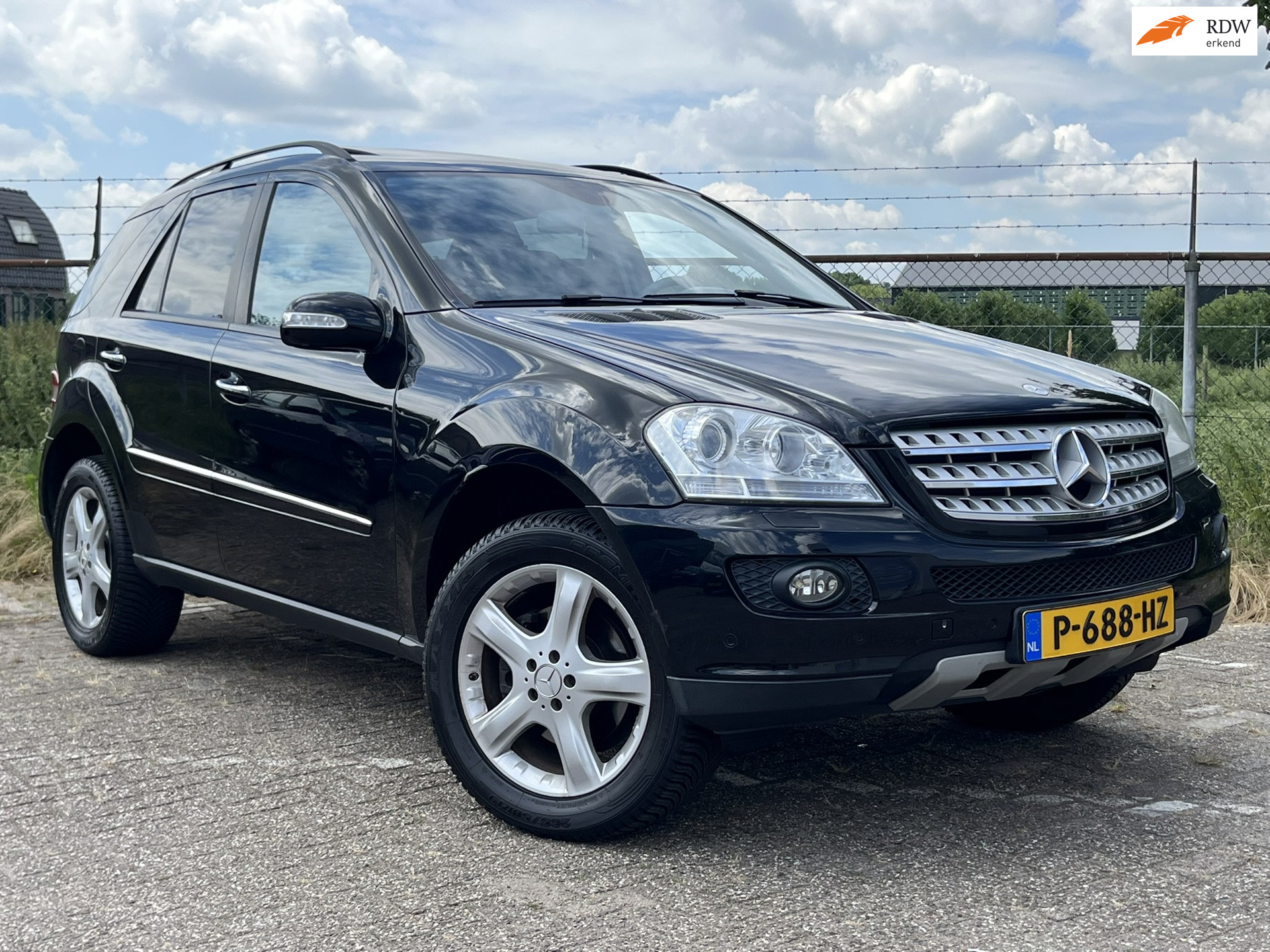 Mercedes-Benz ML 350 ML 350 Schuifdak Trekhaak BTW auto 2006 - voorkant