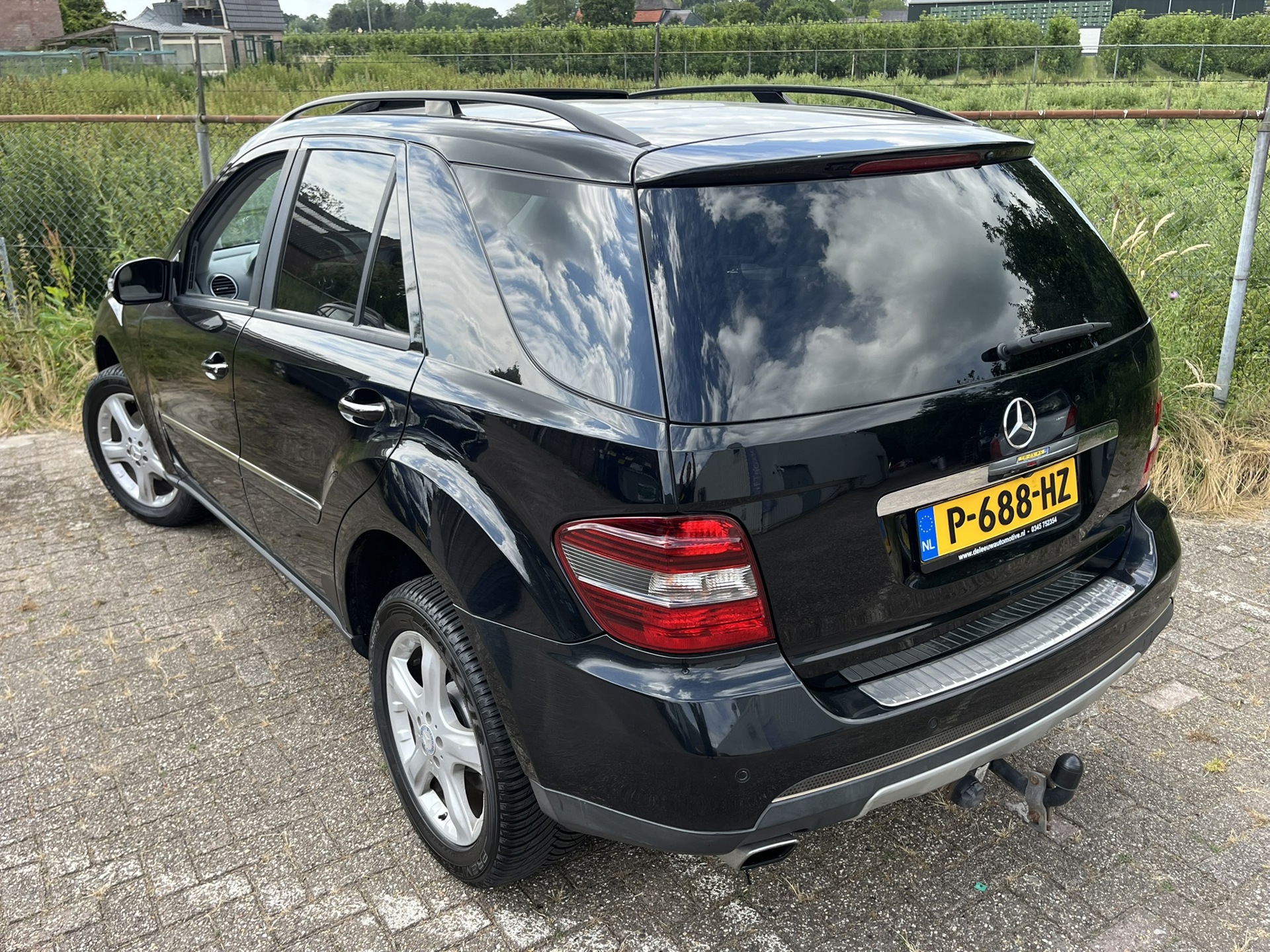 Foto van Mercedes-Benz ML 350