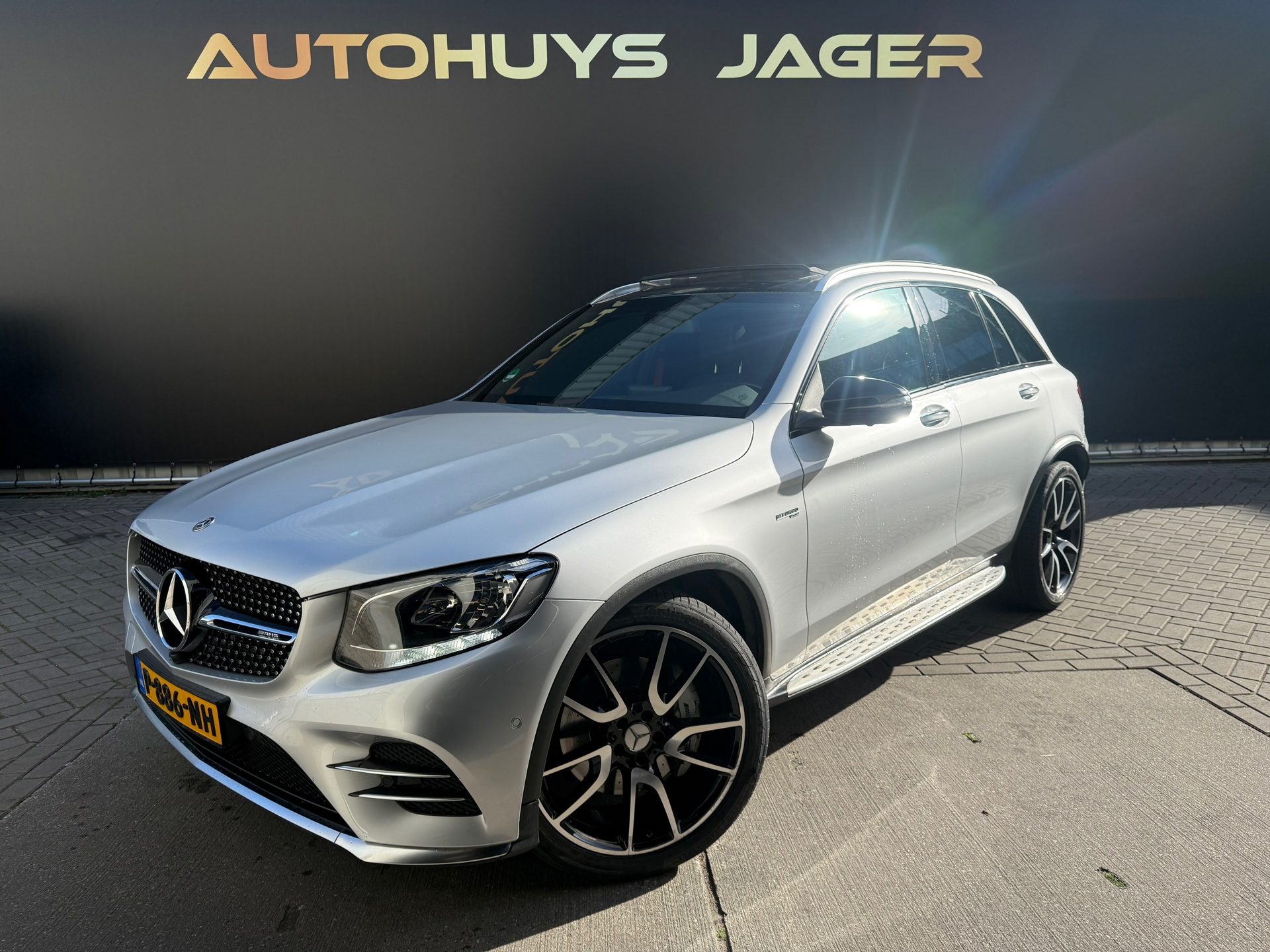 Foto van Mercedes-Benz AMG GLC 43