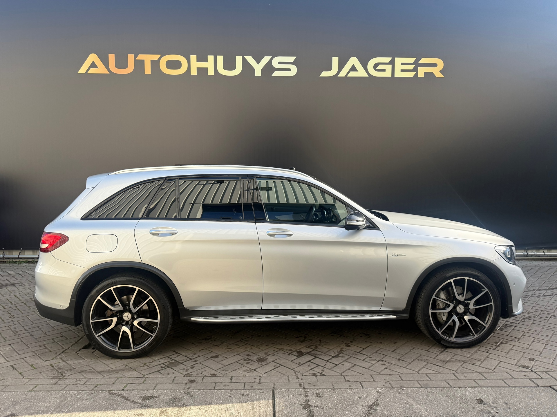Foto van Mercedes-Benz AMG GLC 43