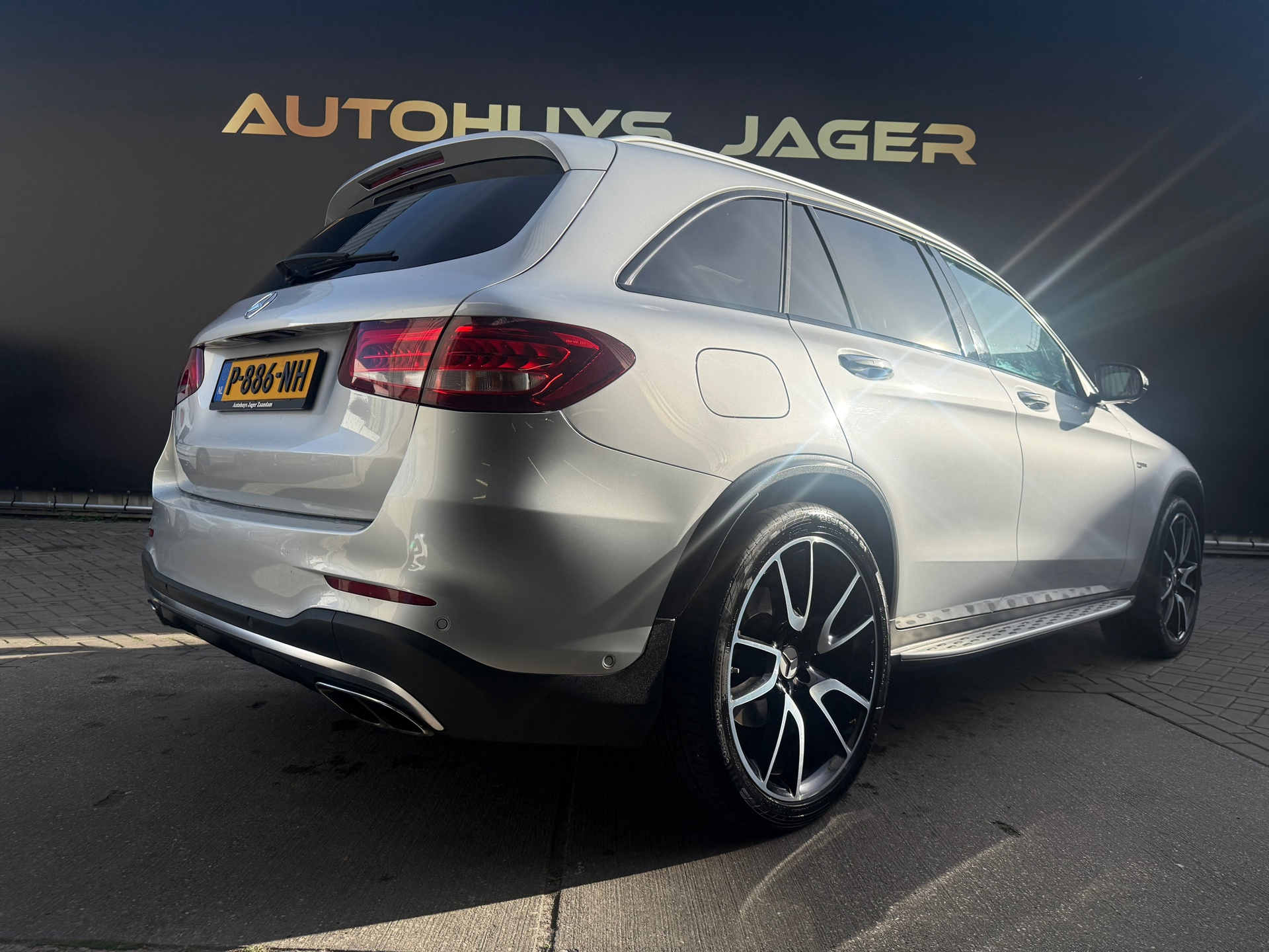 Foto van Mercedes-Benz AMG GLC 43