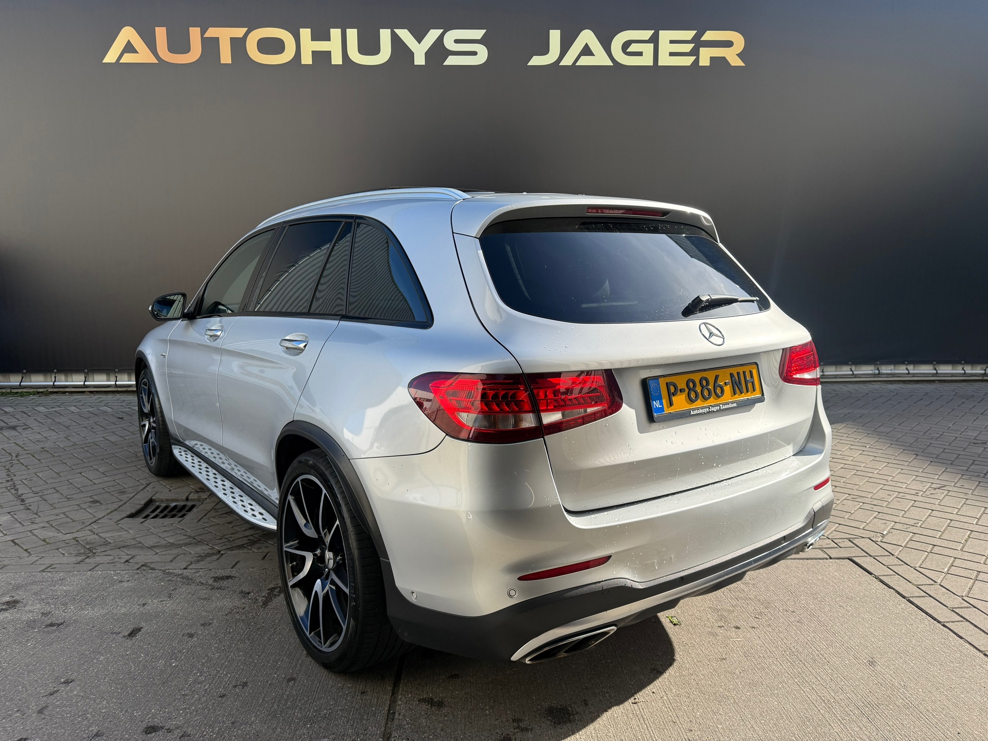 Foto van Mercedes-Benz AMG GLC 43