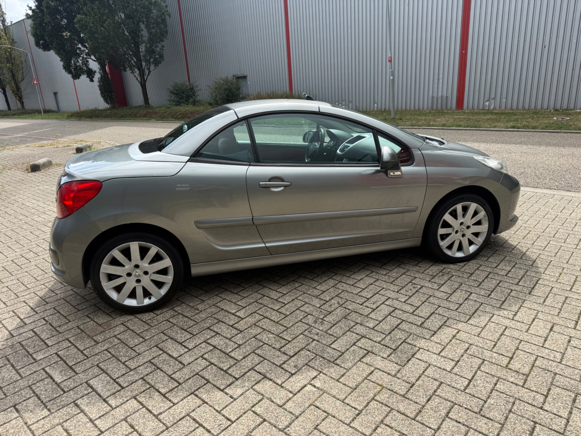 Foto van Peugeot 207 CC