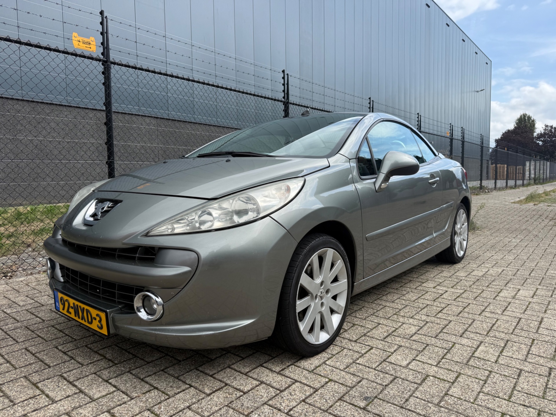 Foto van Peugeot 207 CC