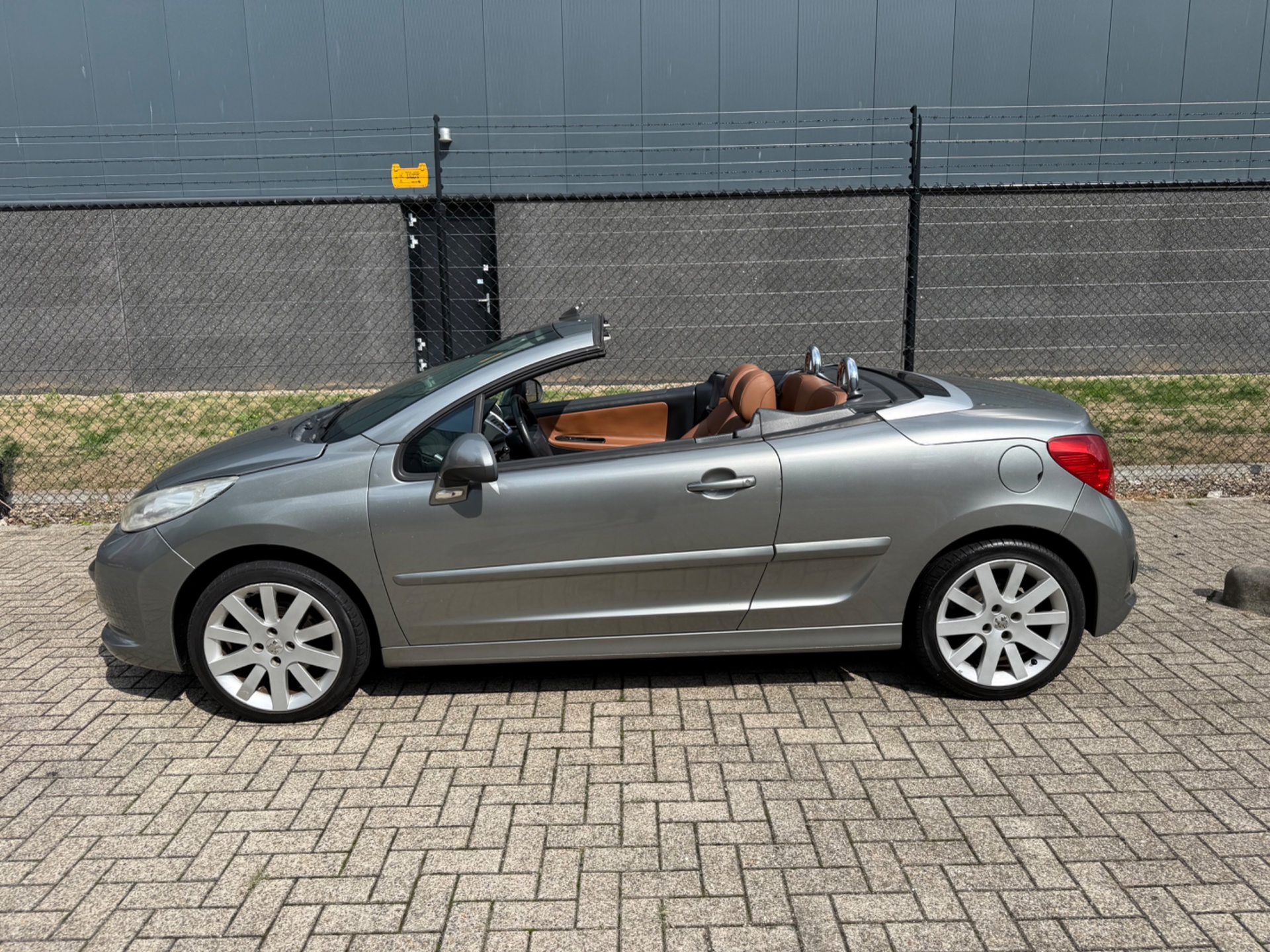 Foto van Peugeot 207 CC