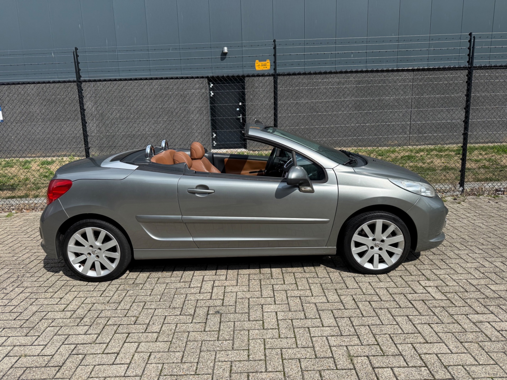 Foto van Peugeot 207 CC