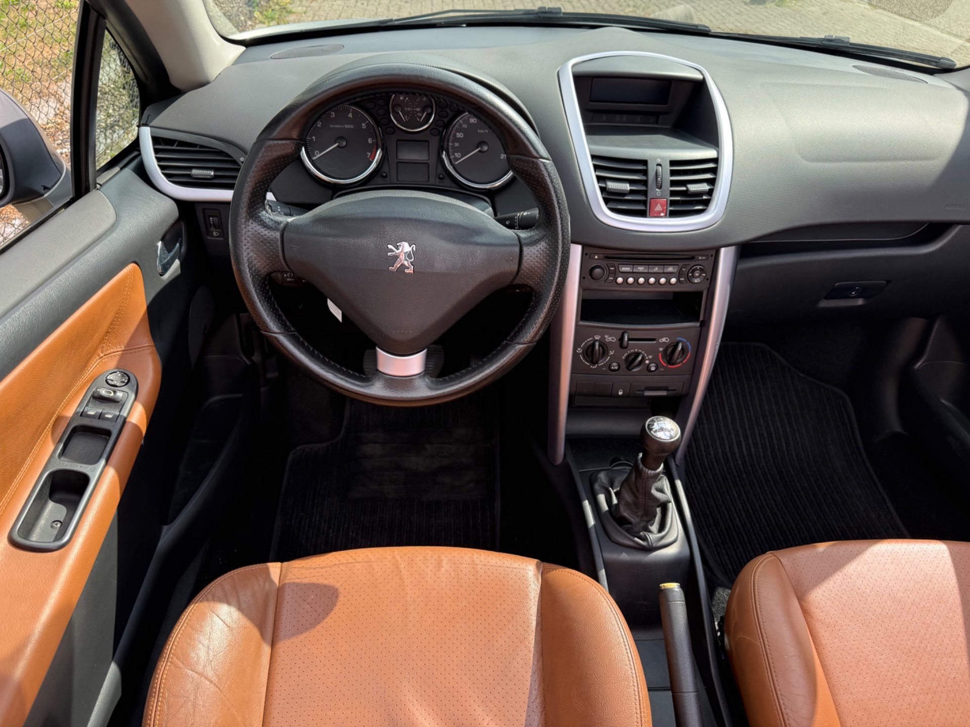 Foto van Peugeot 207 CC