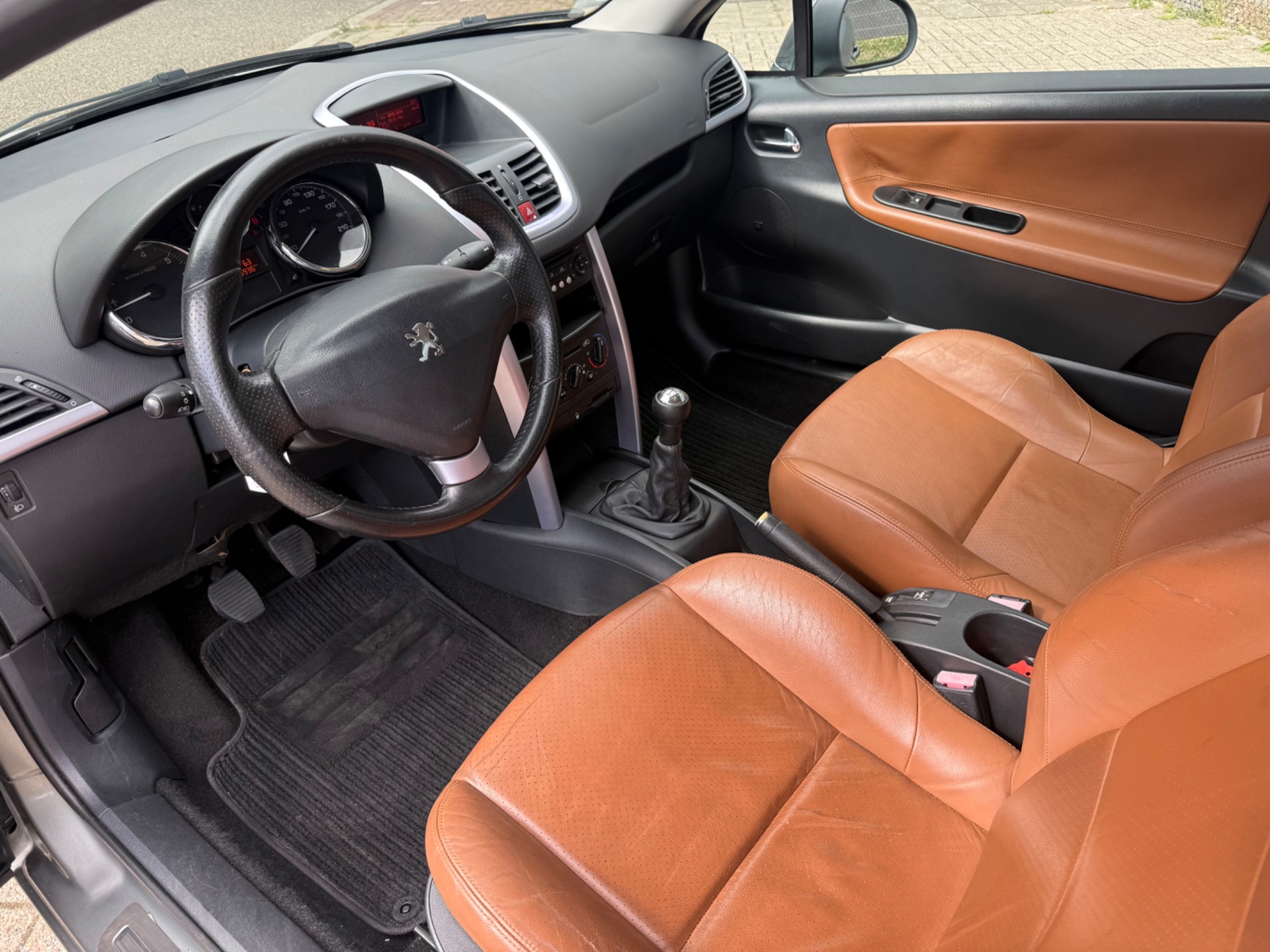 Foto van Peugeot 207 CC