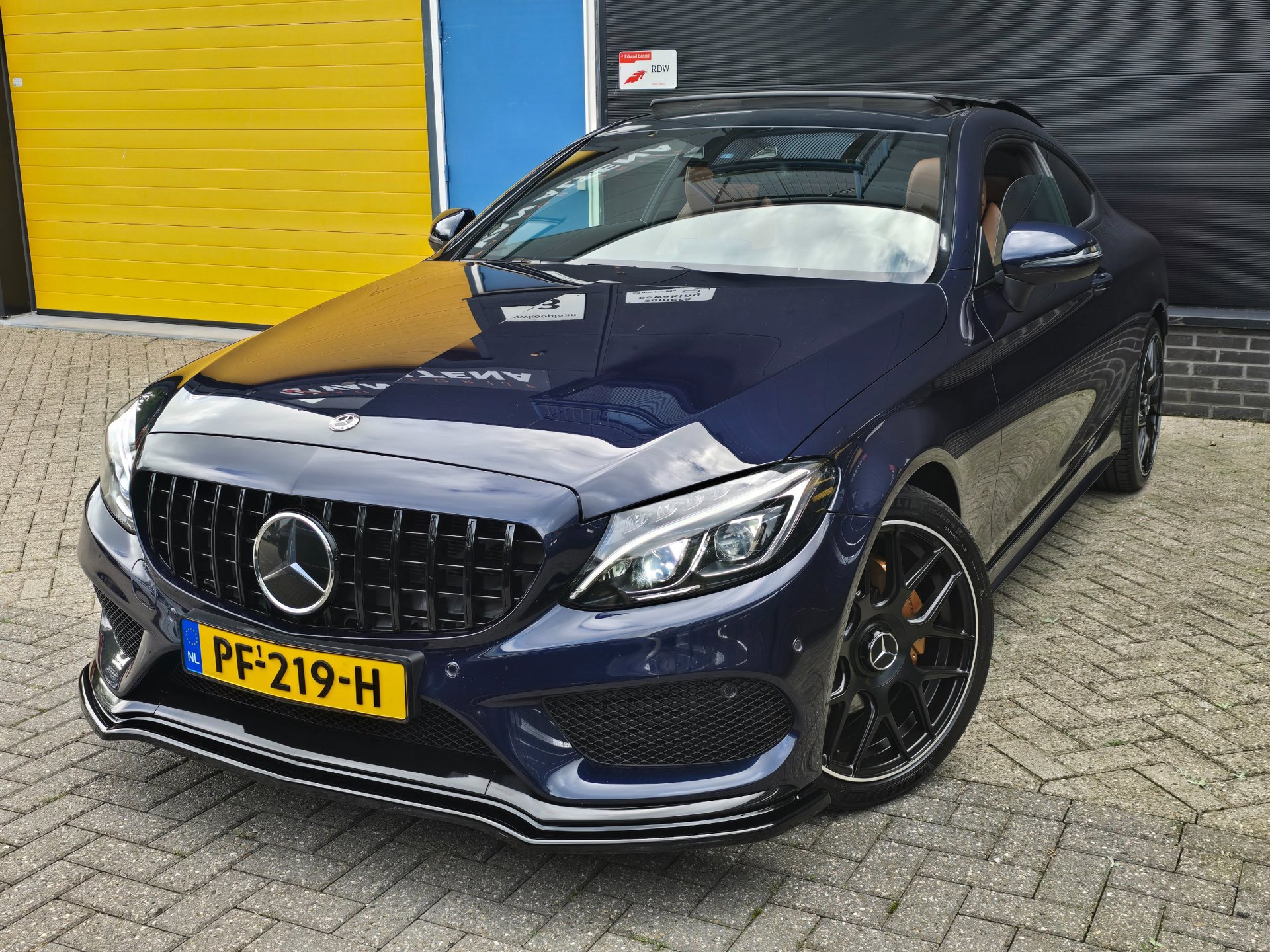 Foto van Mercedes-Benz C 200
