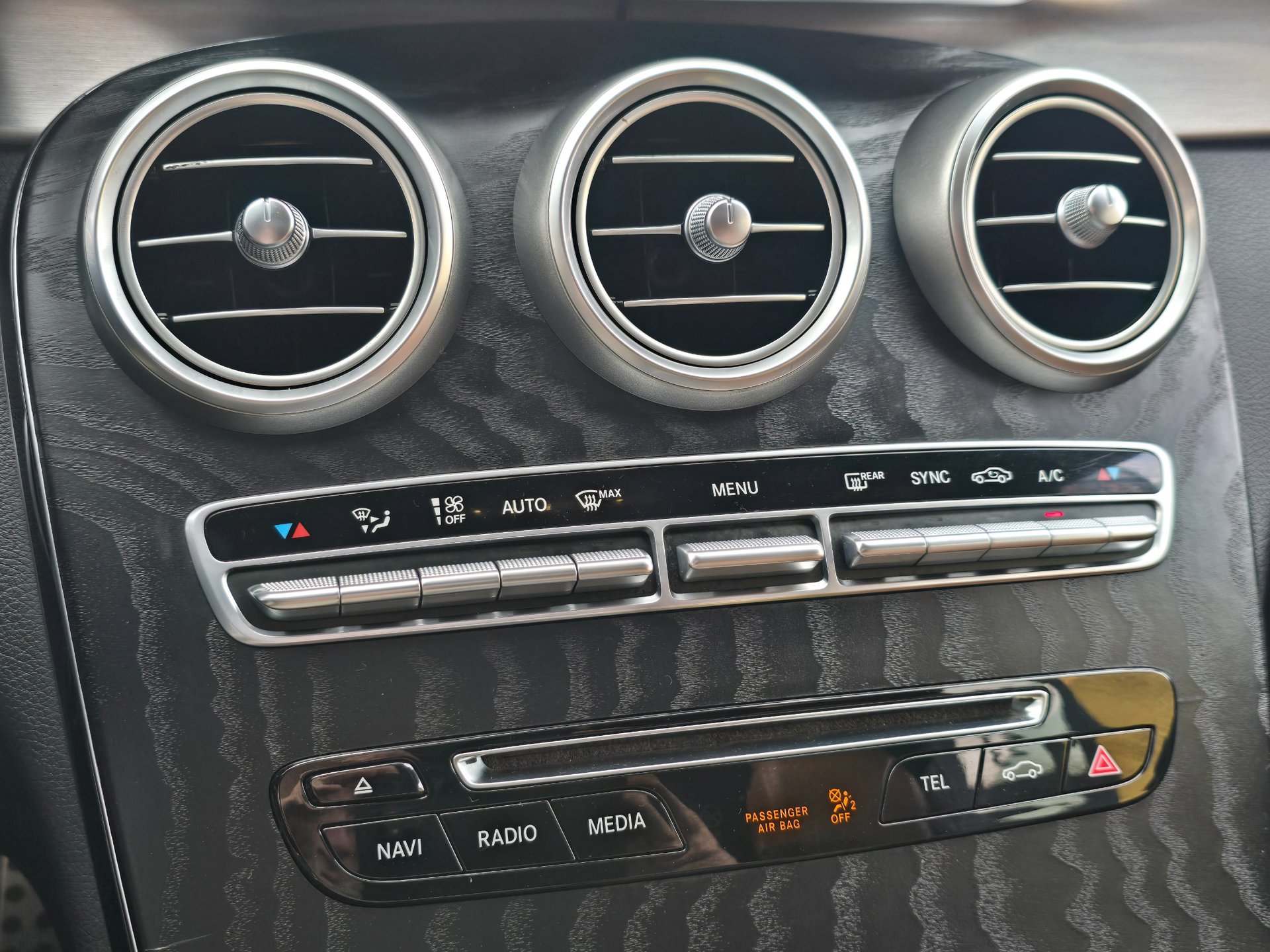 Foto van Mercedes-Benz C 200