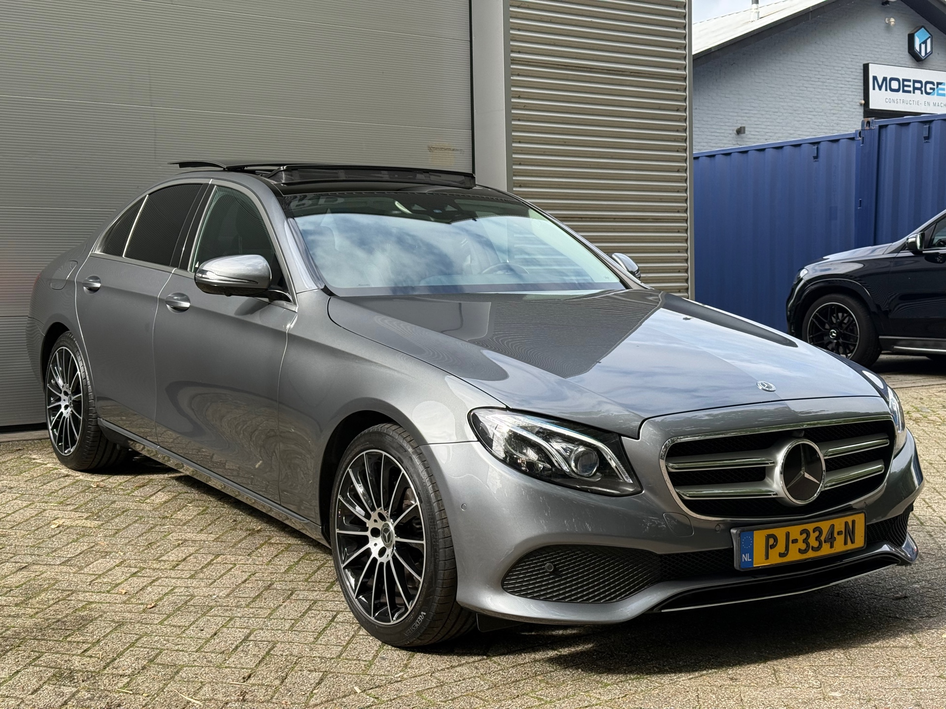 Foto van Mercedes-Benz E 250