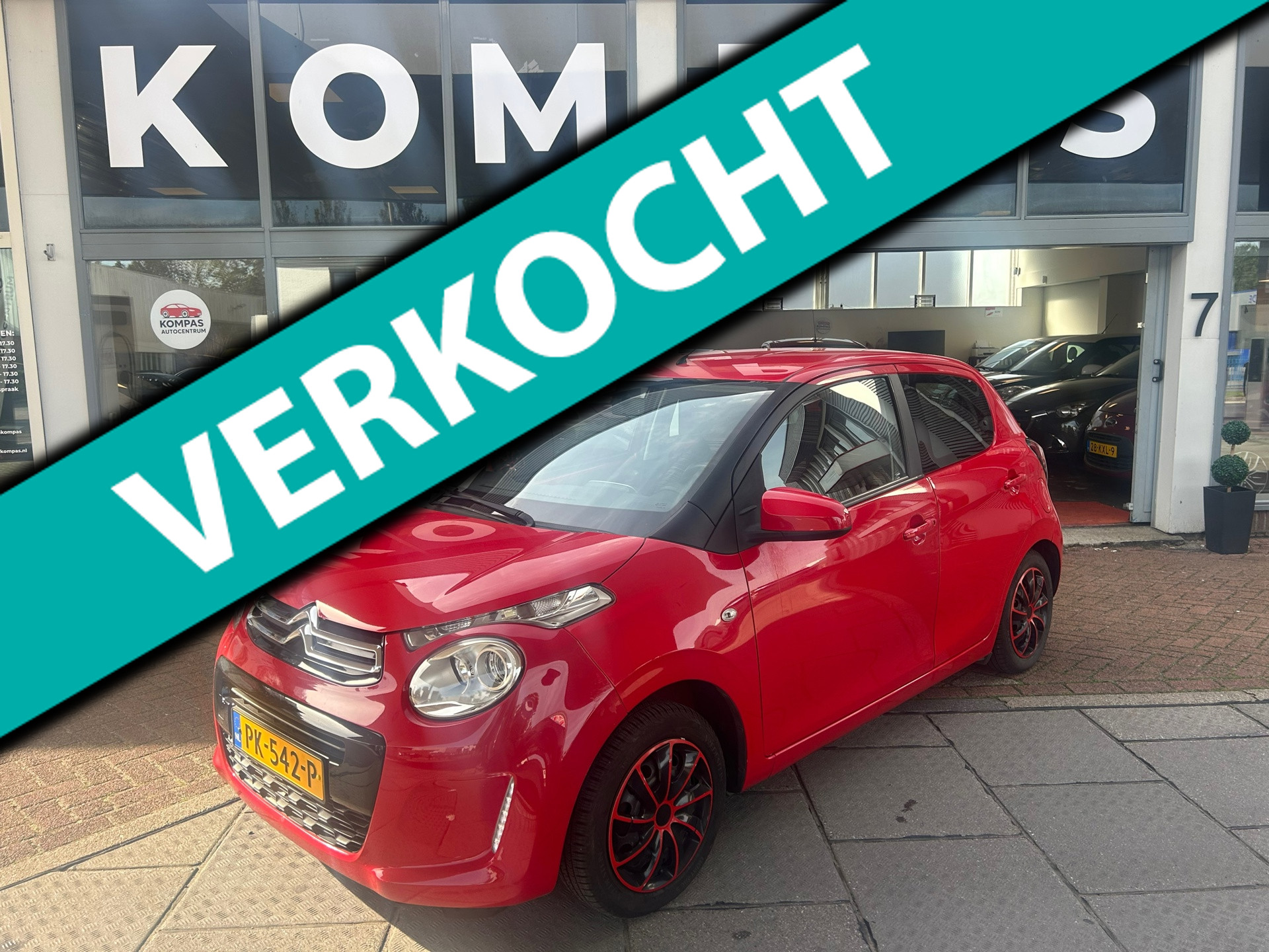 Citroen C1 1.0 |Airco|Carplay|CruiseControl|Trekhaak|S&S|APK27|NAP| 2017 - voorkant